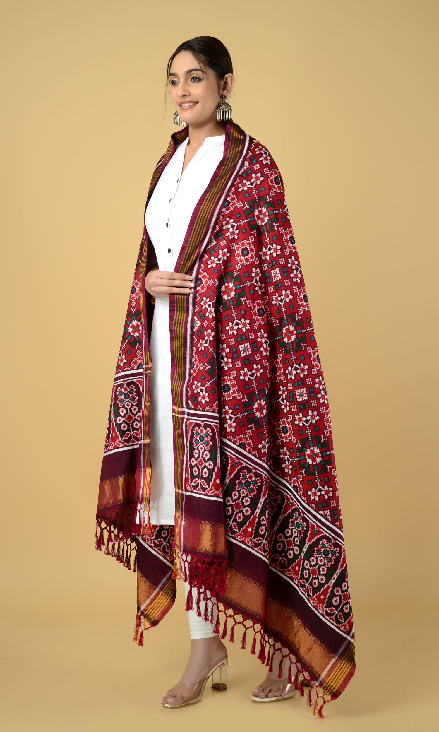 Double Ikat Patola Dupatta Nau Ratan