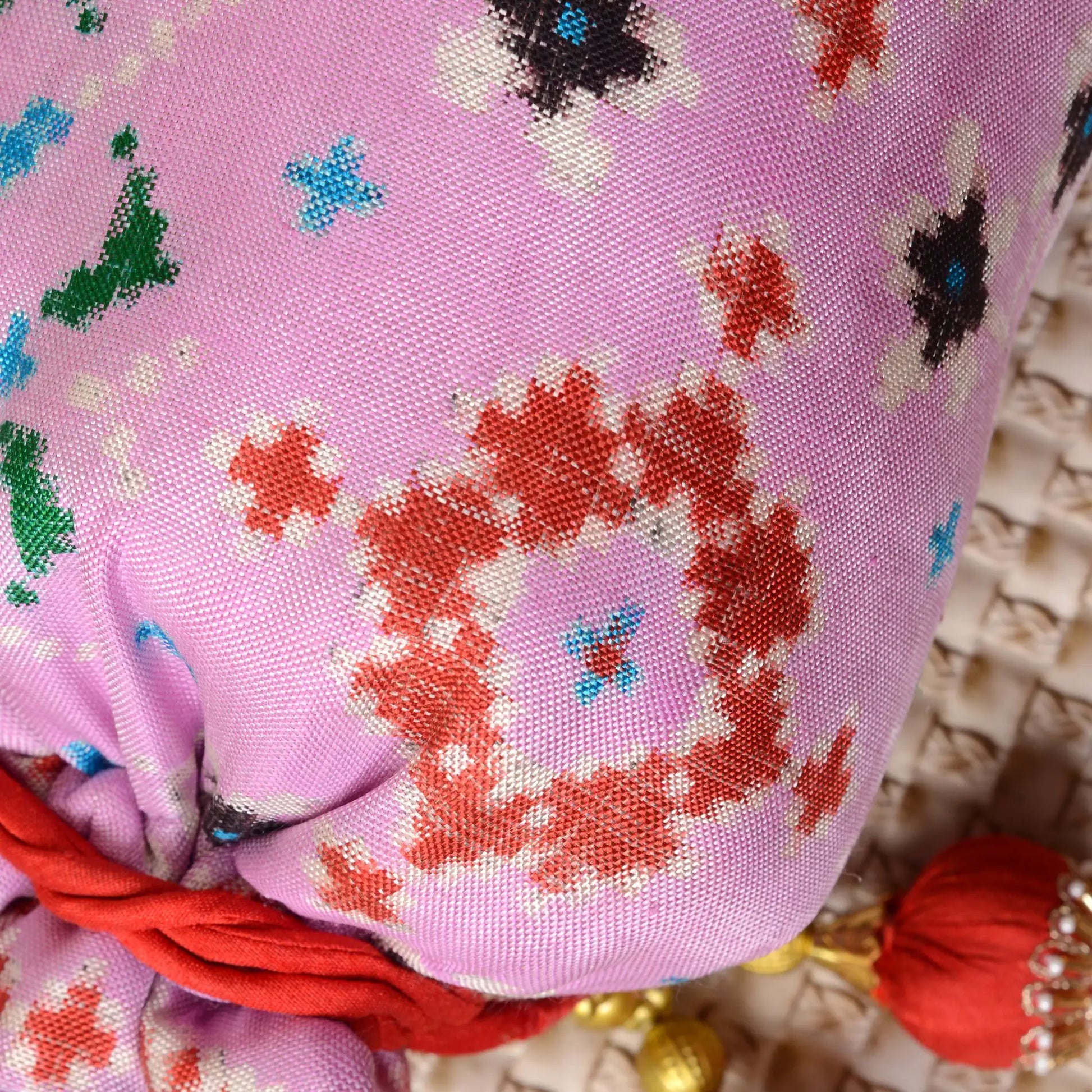 Double Ikat Patola Batwa