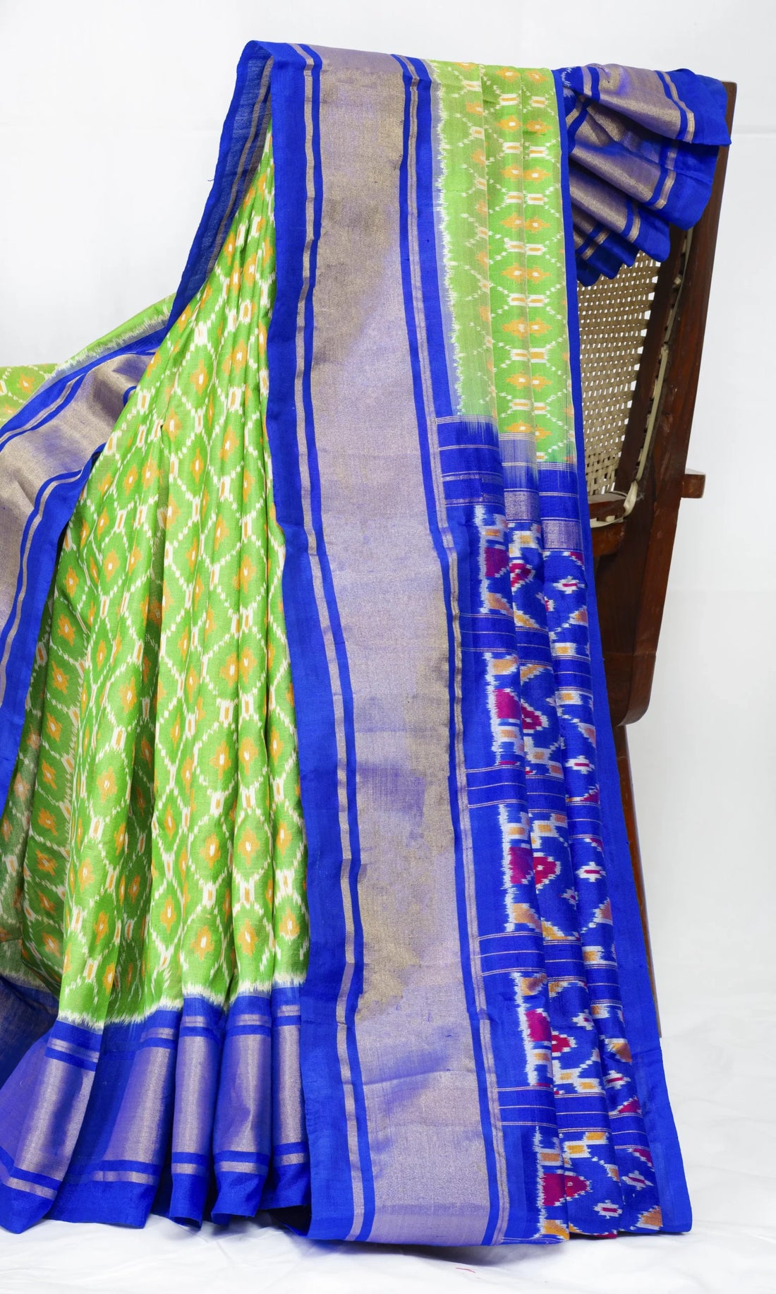 Pochampally Ikat Patola Saree