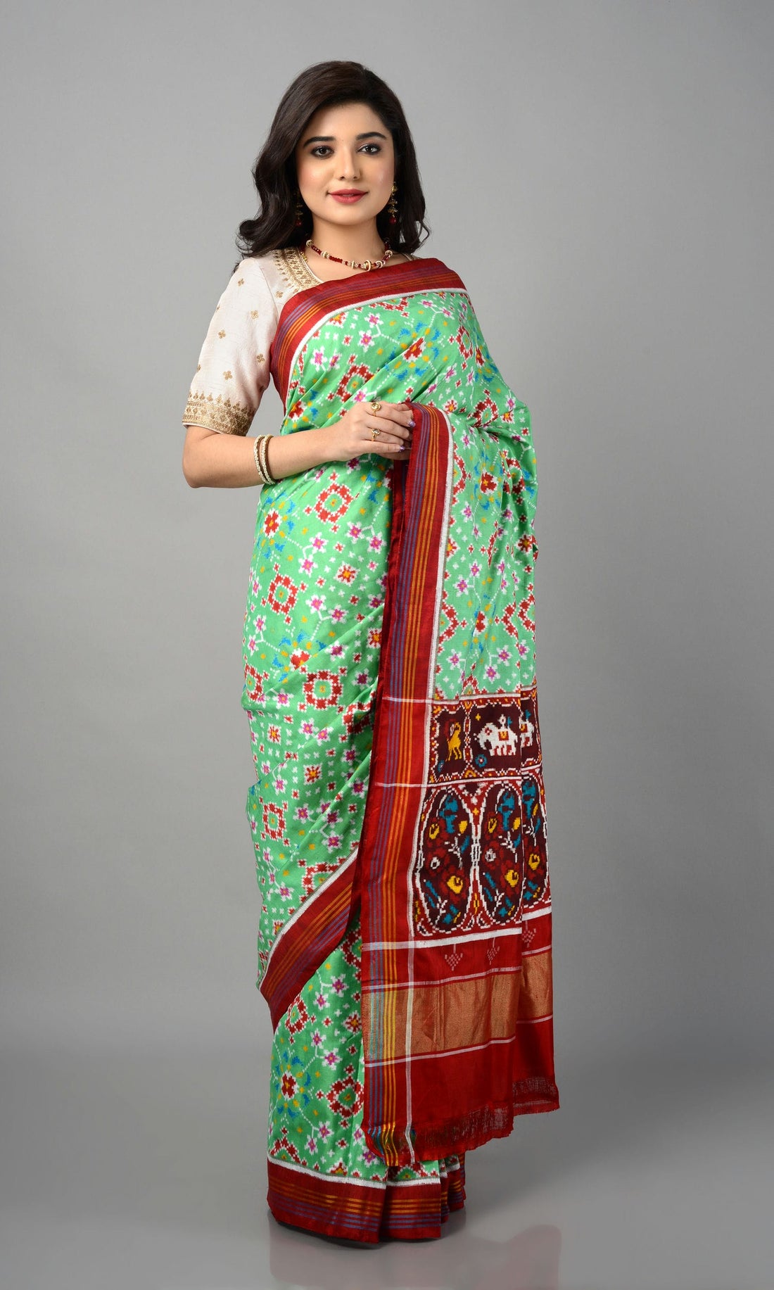 Double Ikat Patola Saree Nau Ratan