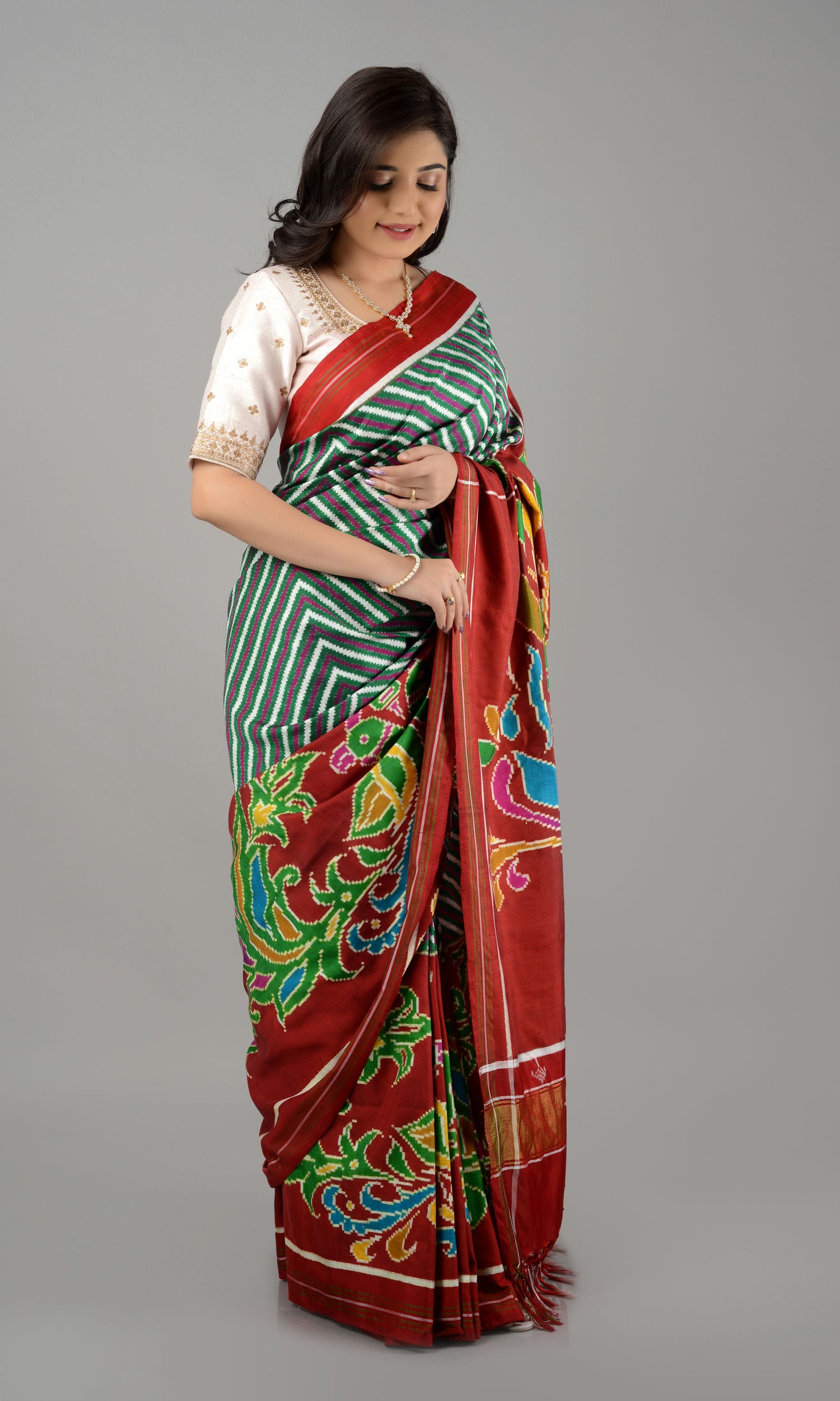 Double Ikat Patola Saree Parrot Scut Laheriya