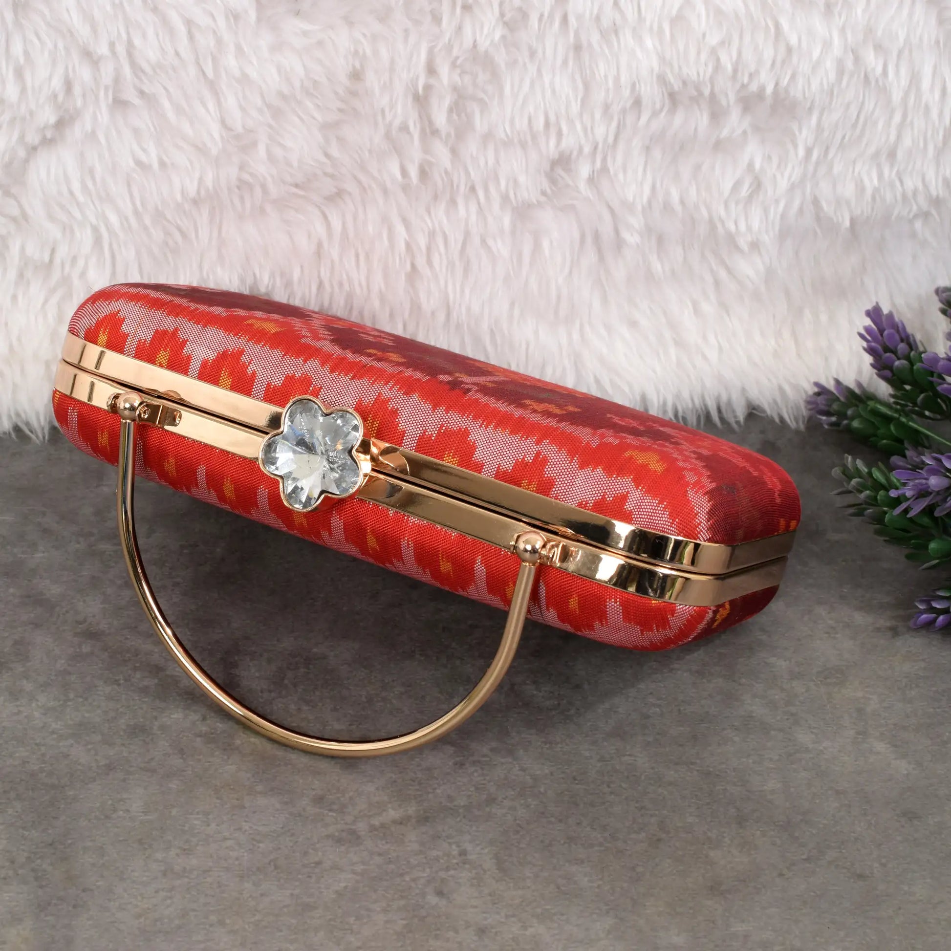 Single Ikat Patola Clutch