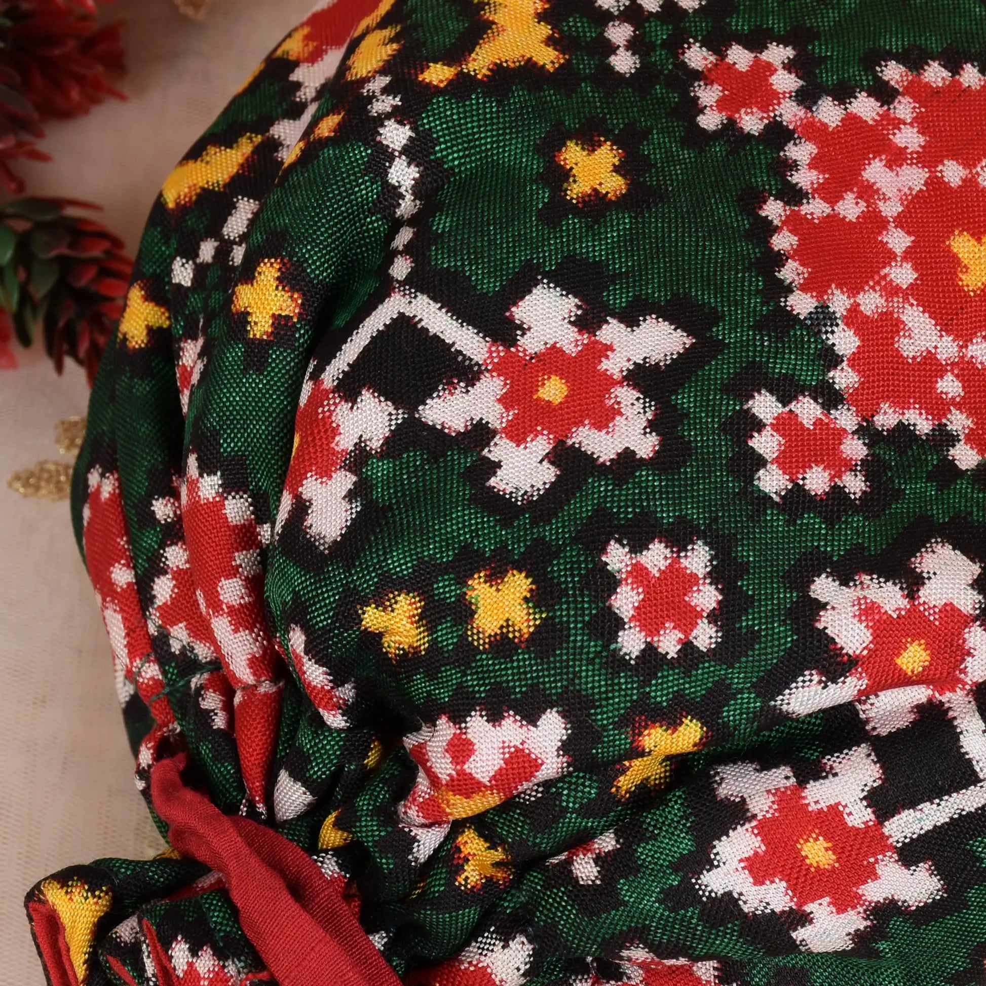 Double Ikat Patola Batwa