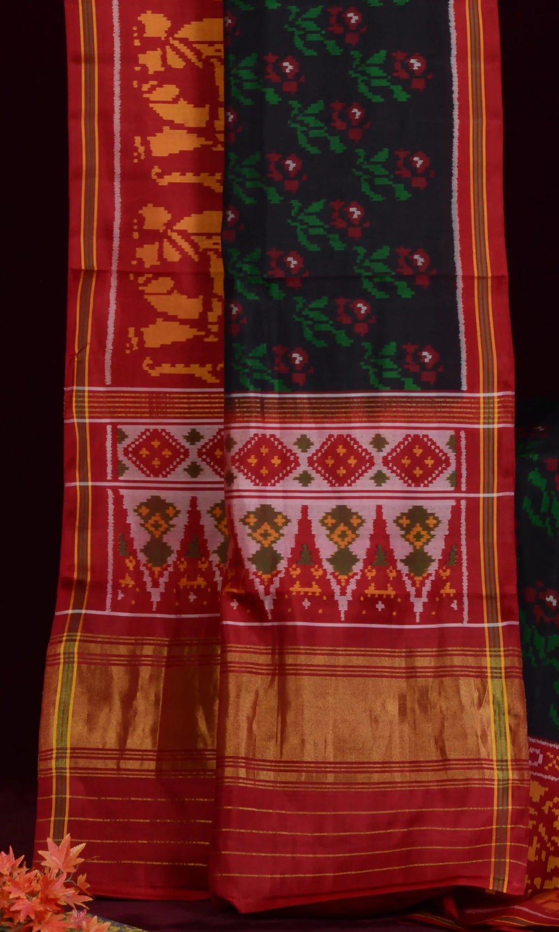 Single Ikat Patola Saree