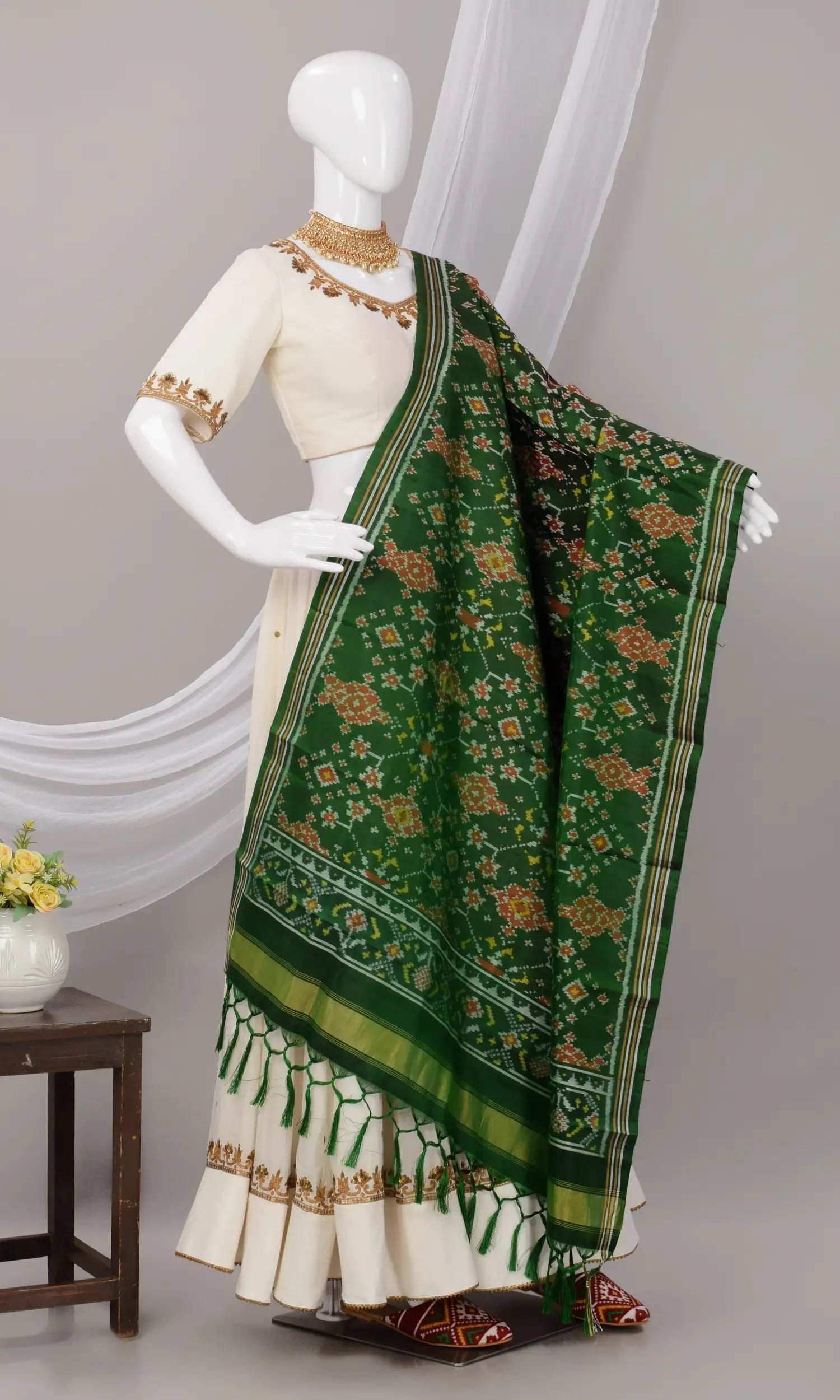 Single Ikat Patola Dupatta