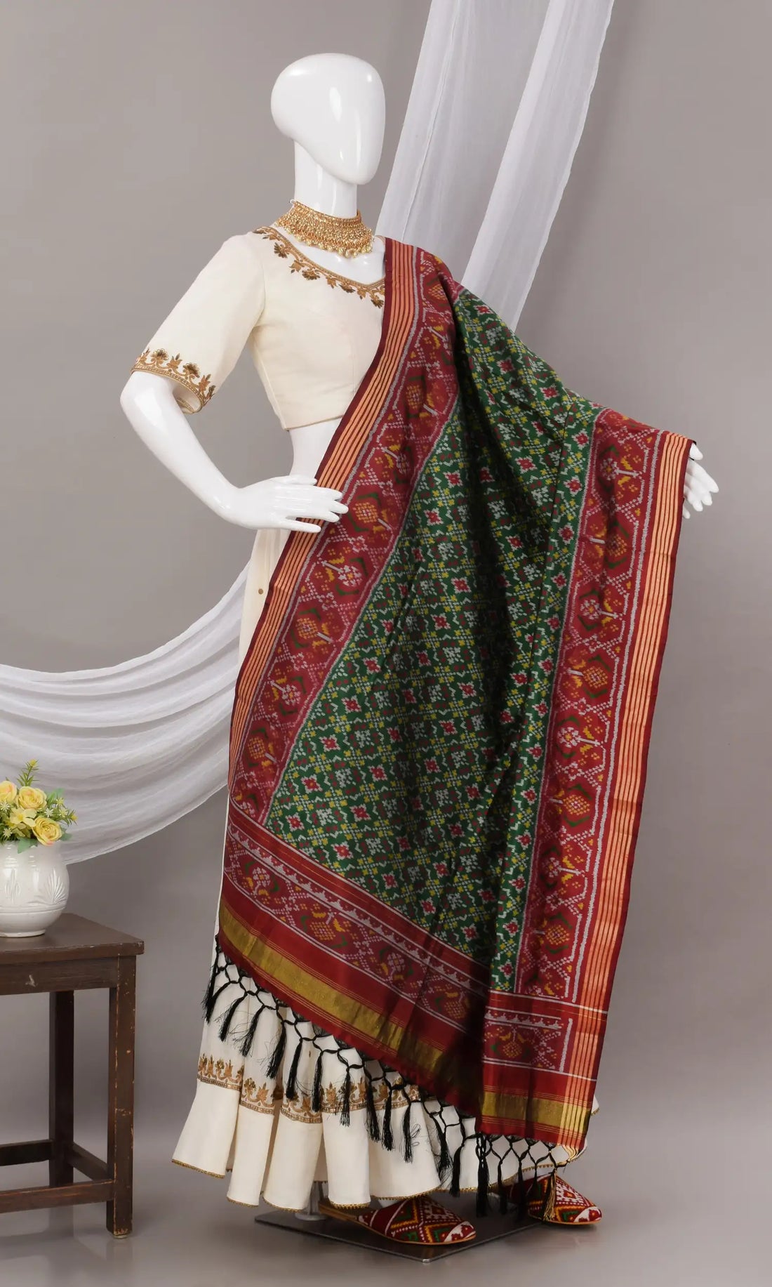 Single Ikat Patola Dupatta