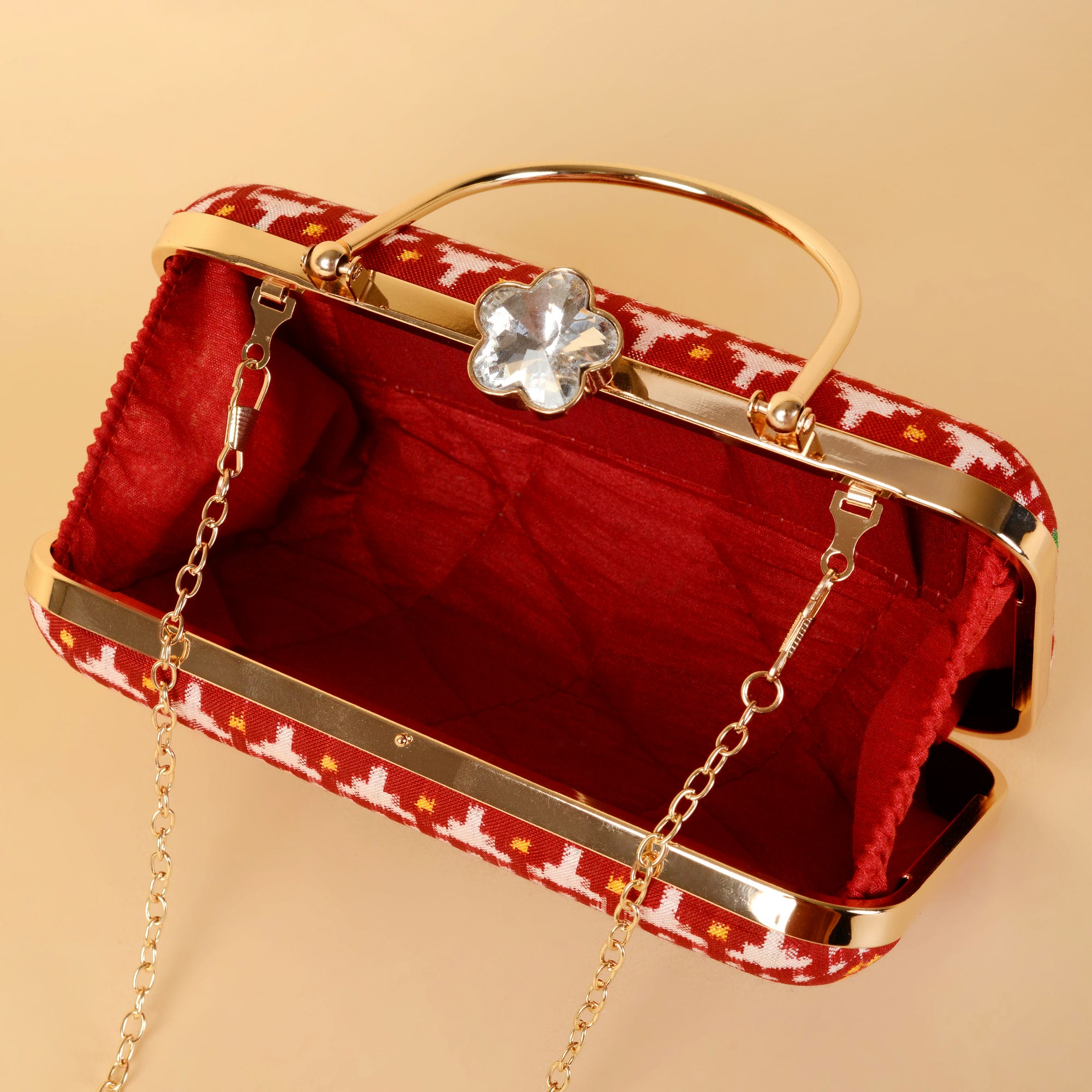 Double Ikat Patola Clutch Chanda