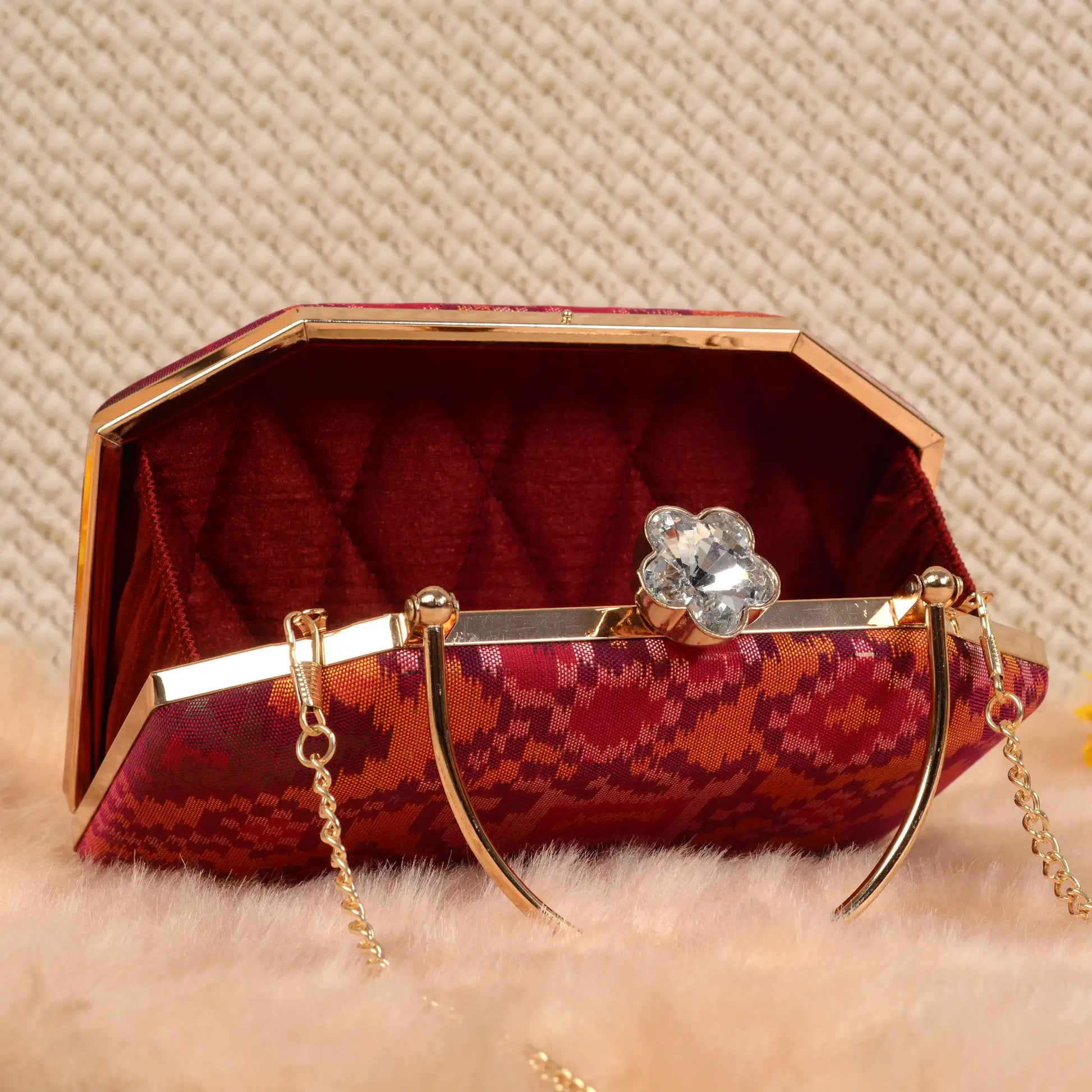 Single Ikat Patola Clutch