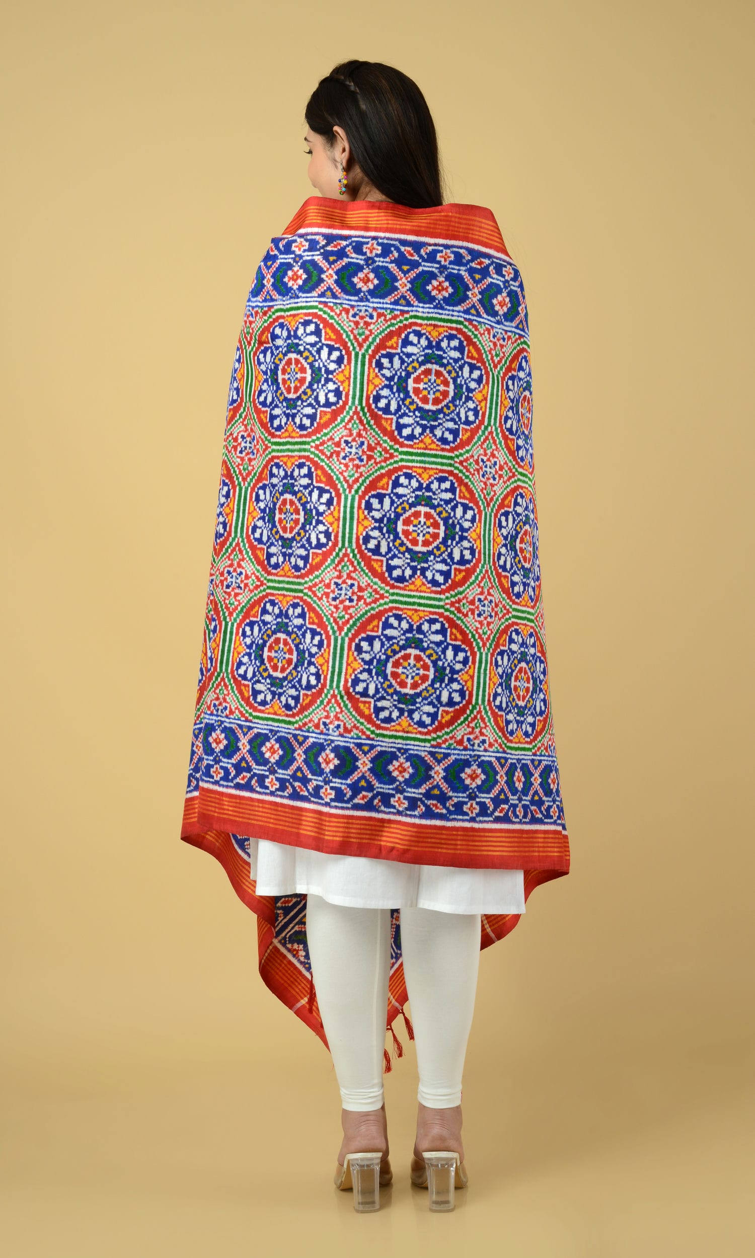Double Ikat Patola Dupatta Flowers