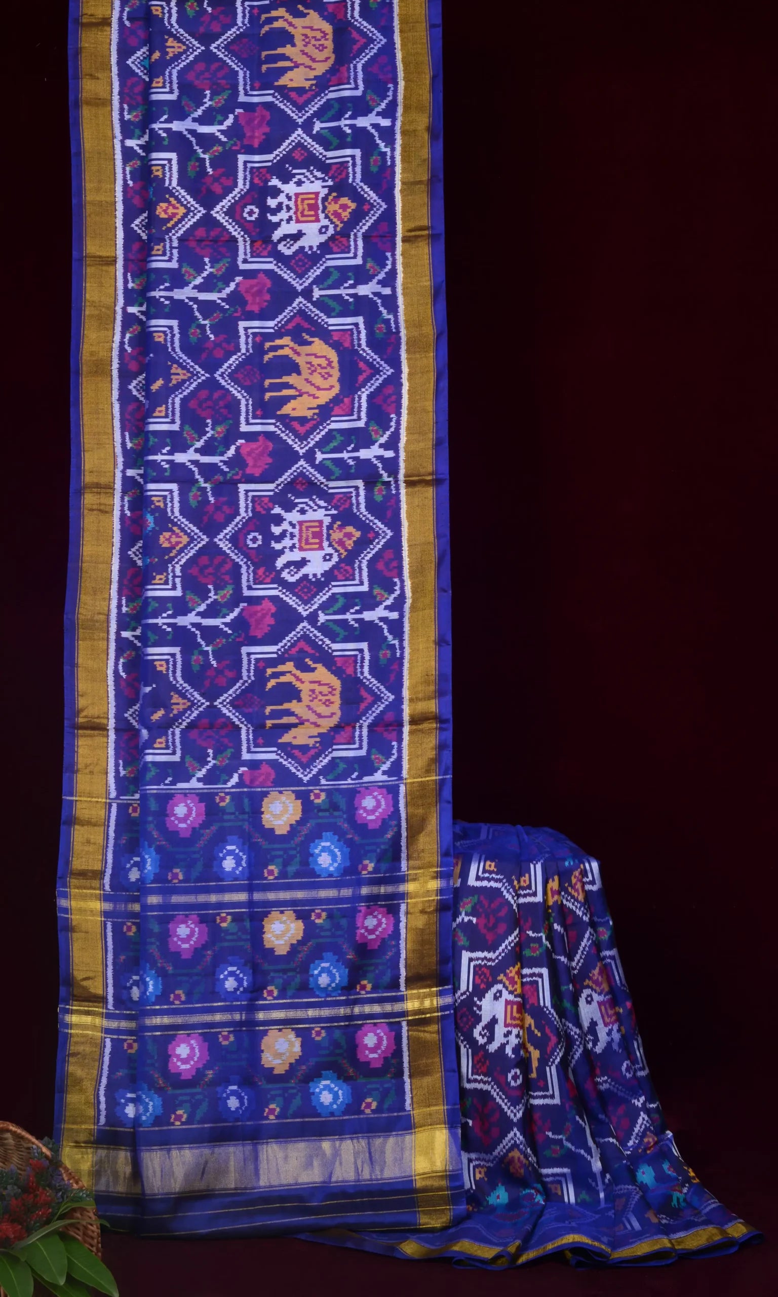 Single Ikat Patola Saree