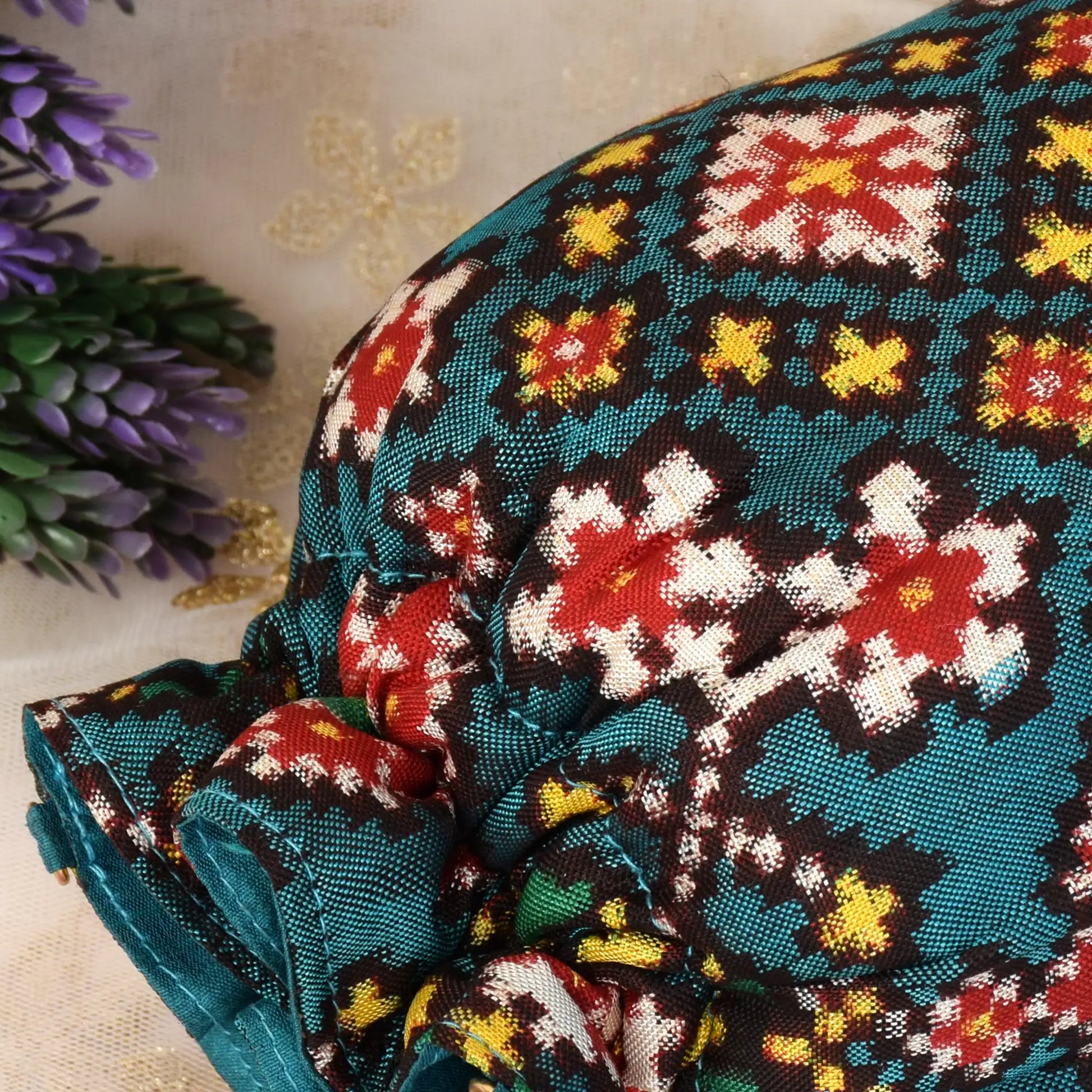 Double Ikat Patola Batwa