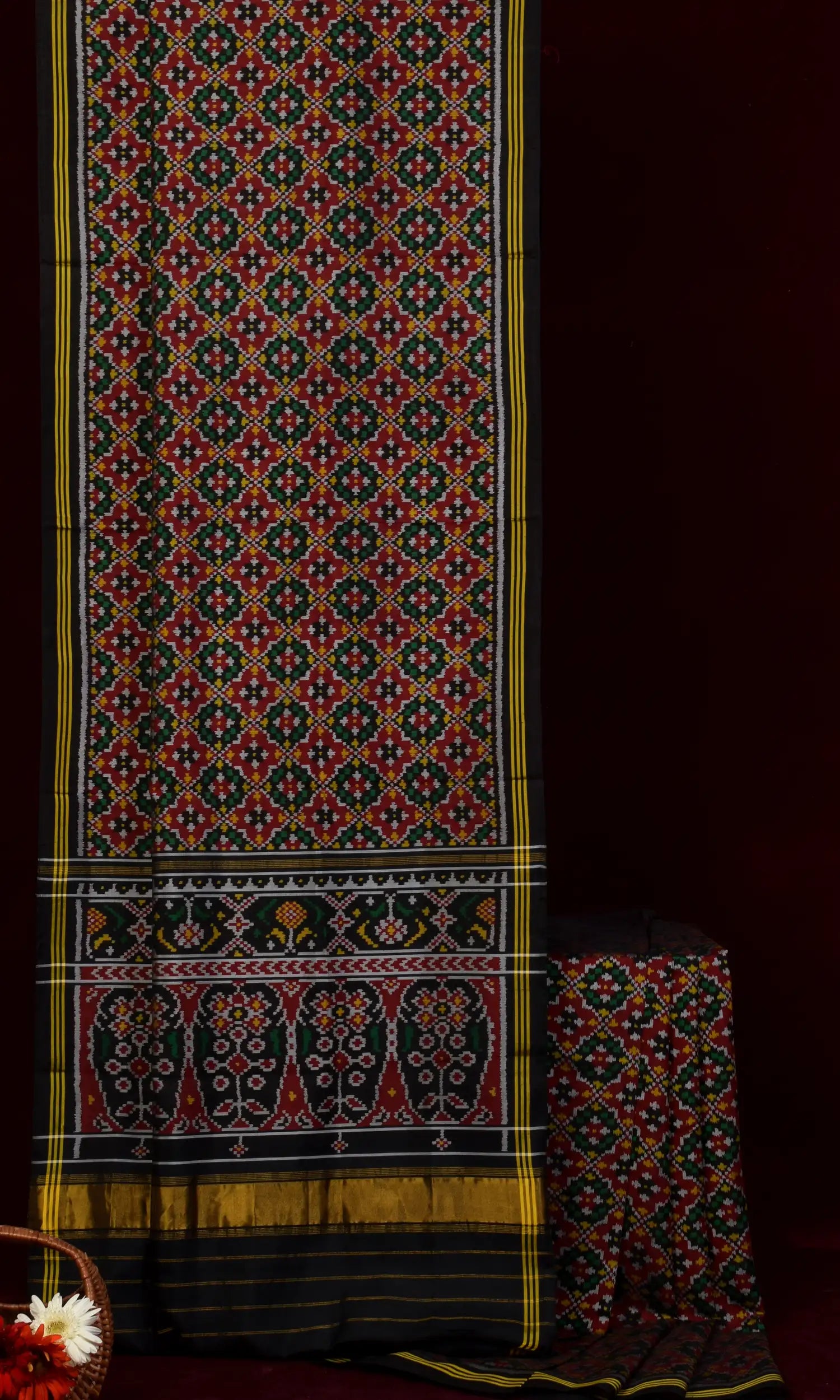 Single Ikat Patola Saree