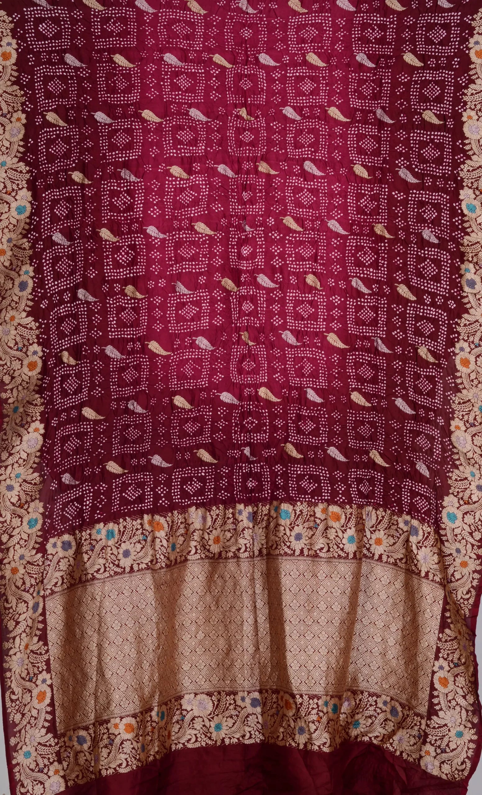 Kadva Border Mina Bandhani Saree