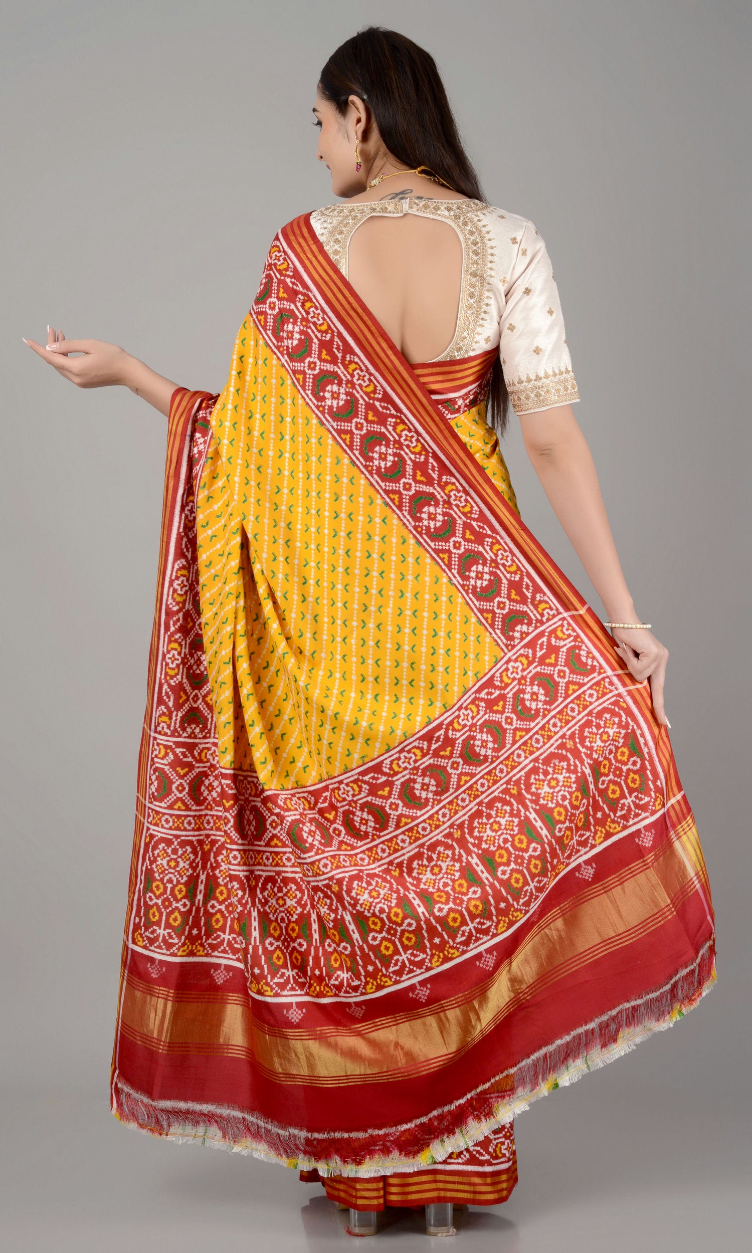 Double Ikat Patola Saree Laheriya