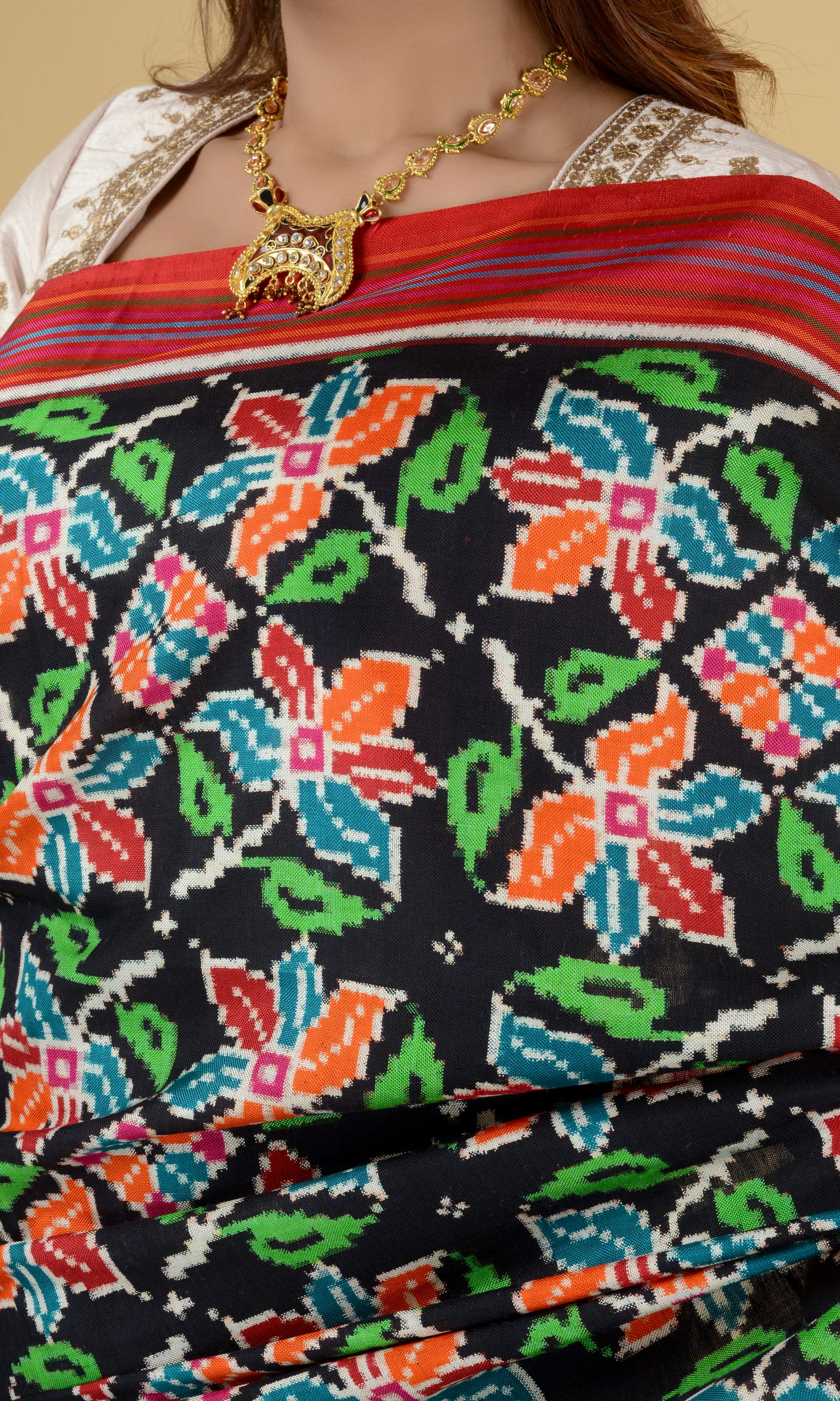 Double Ikat Patola Saree Leaf