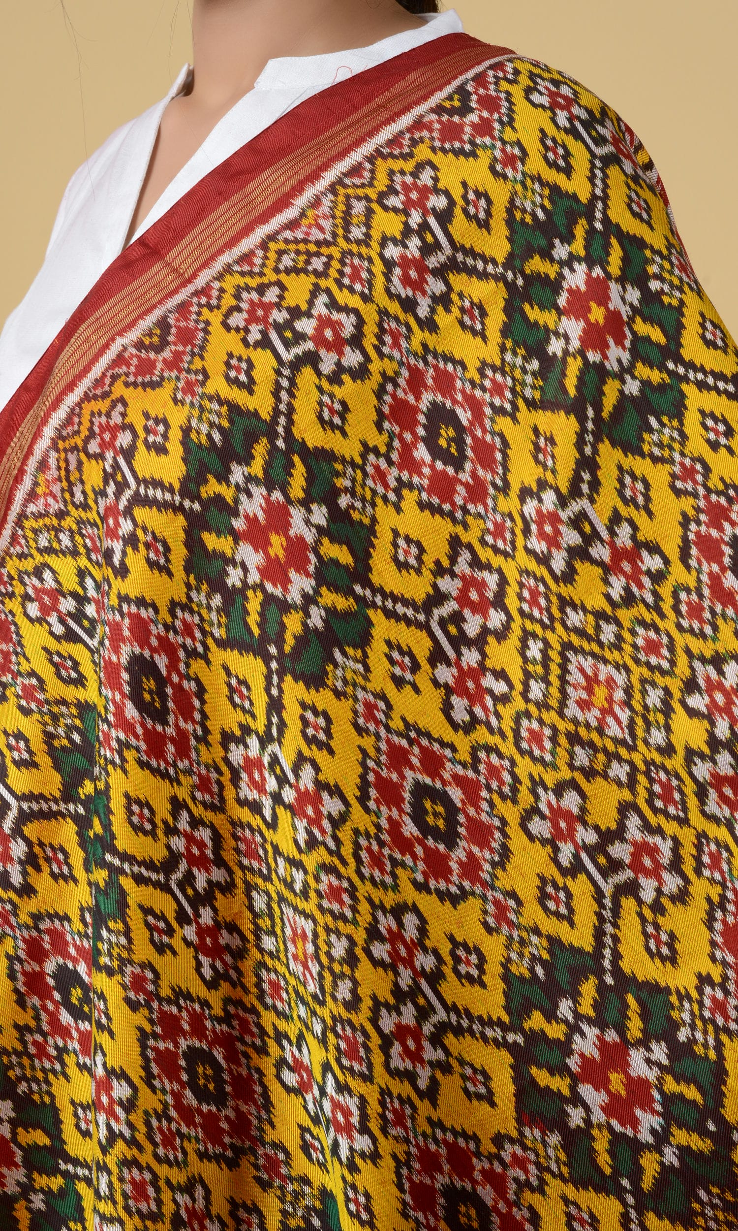 Twill Weave Patola Dupatta Nau Ratan