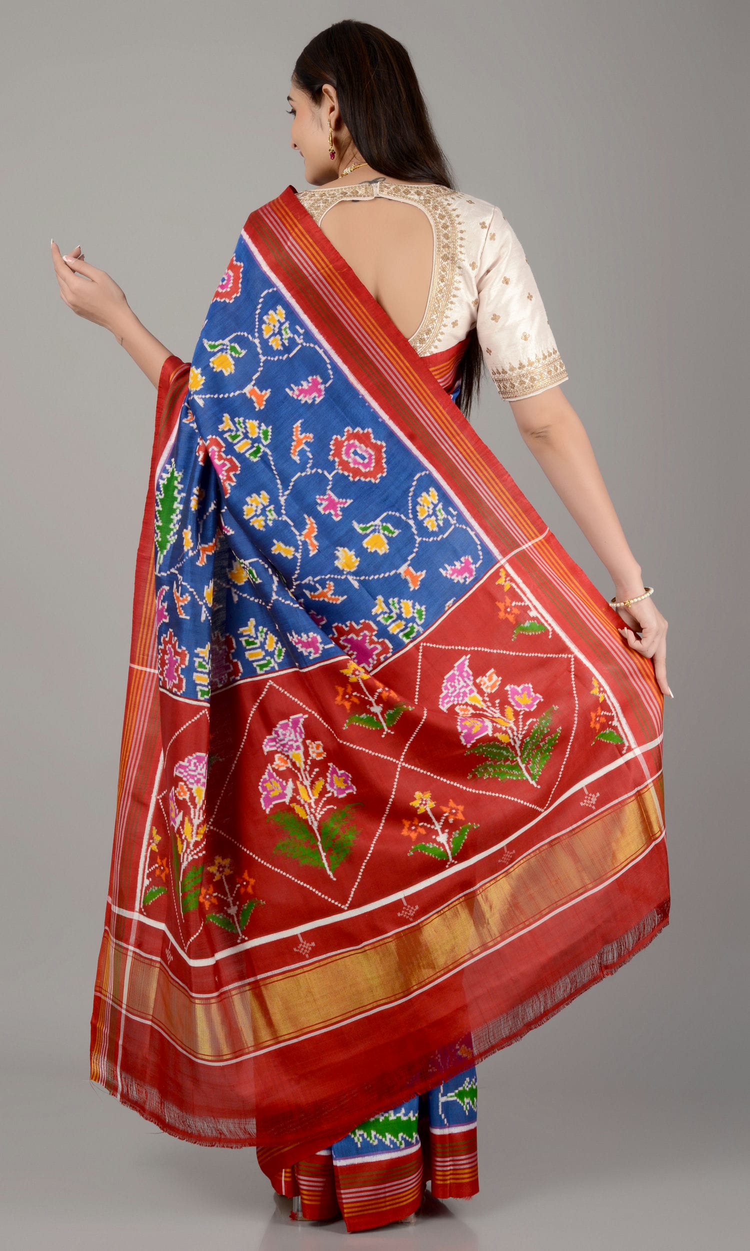 Double Ikat Patola Saree Jaal