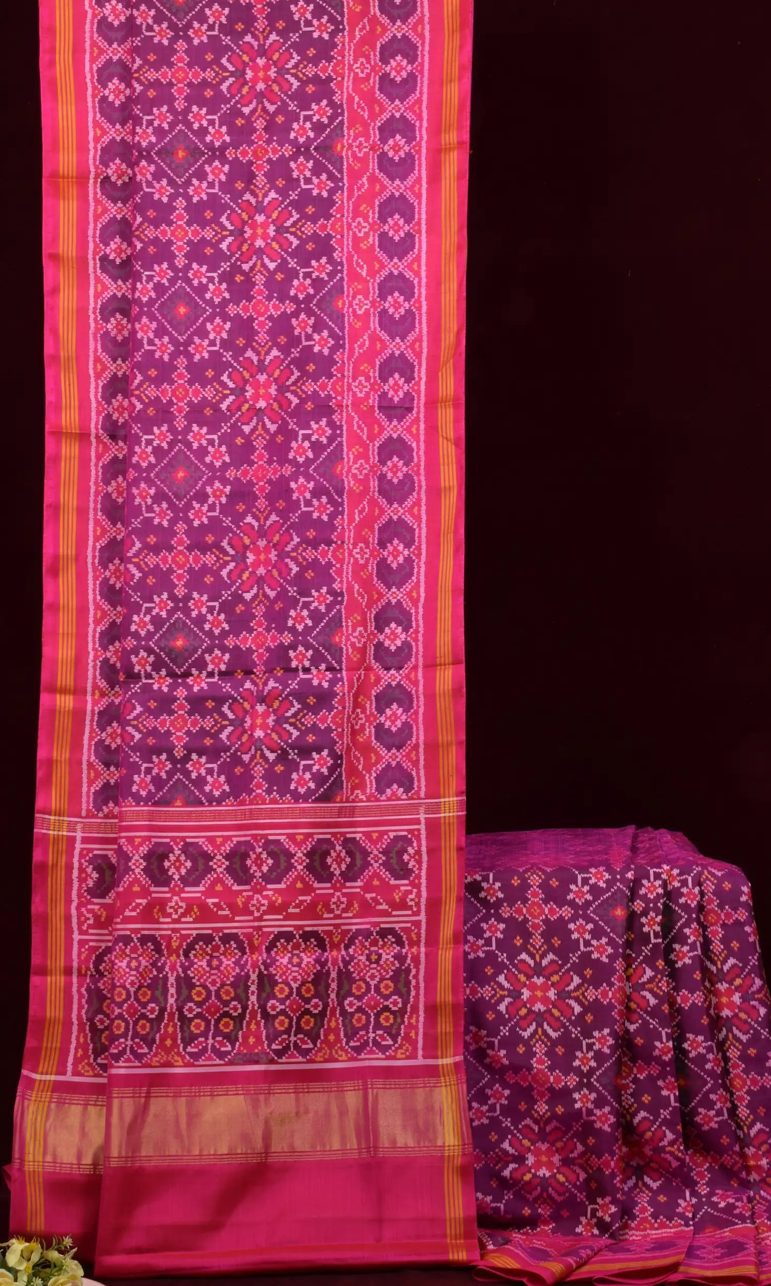 Single Ikat Patola Saree