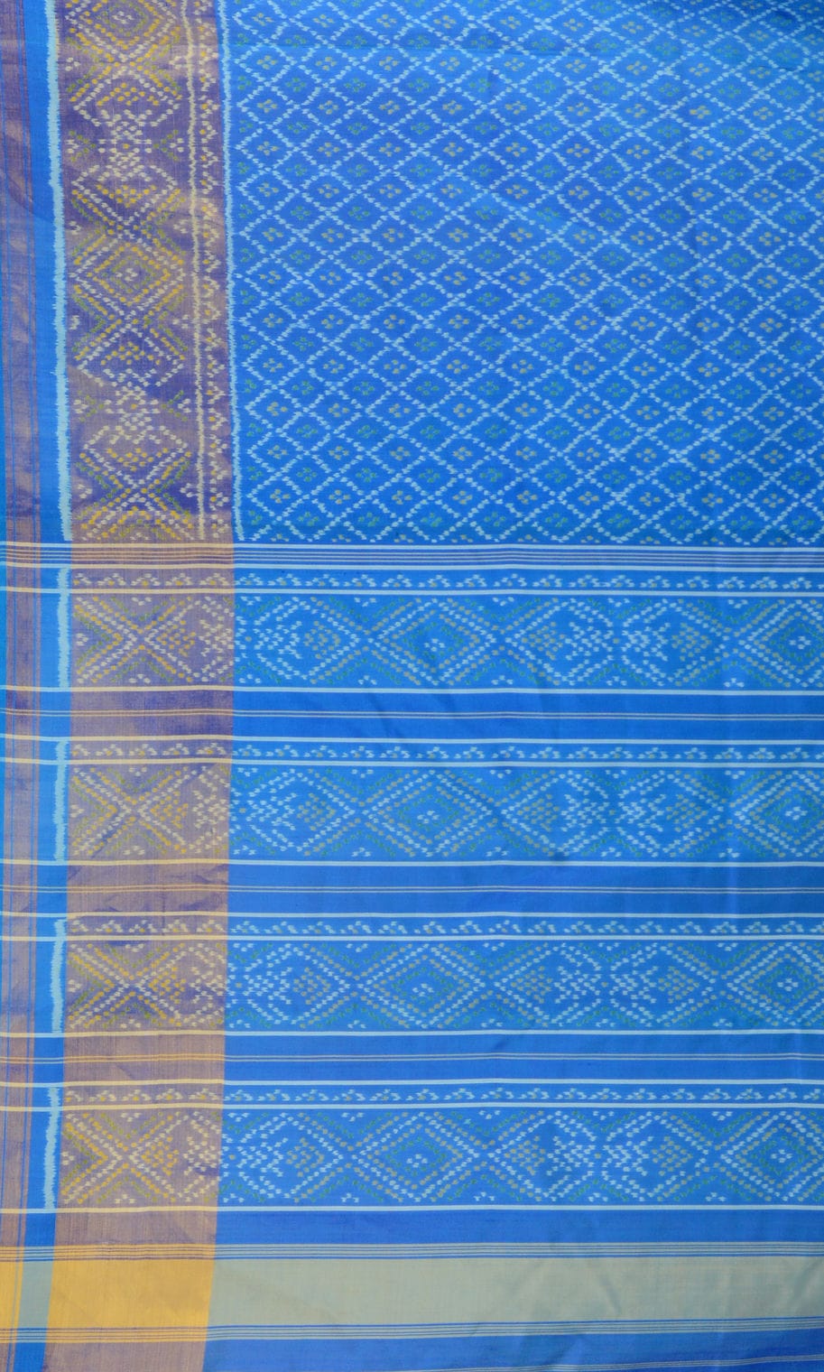 Rajkoti Patola Saree Bouti Chex