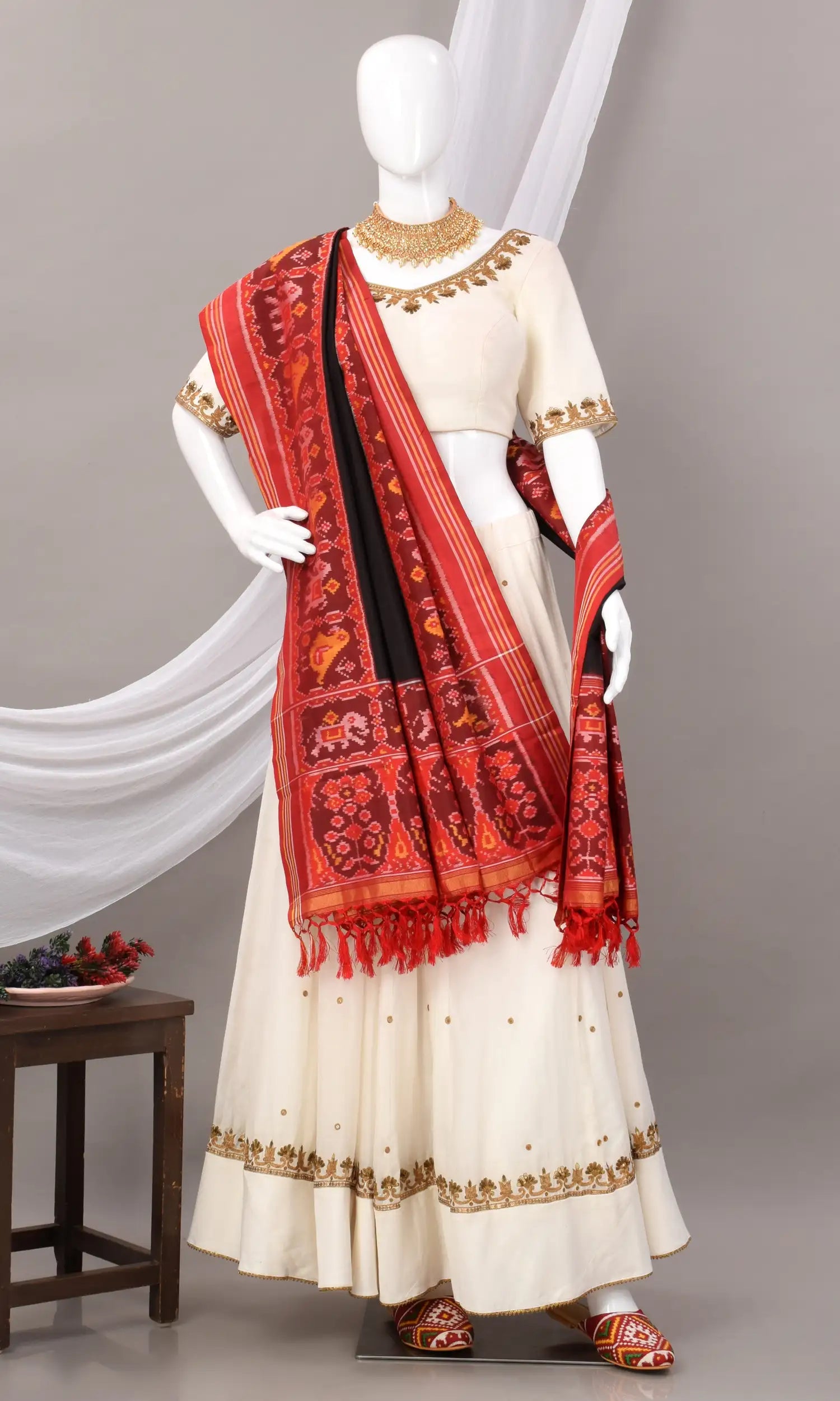 Single Ikat Patola Dupatta