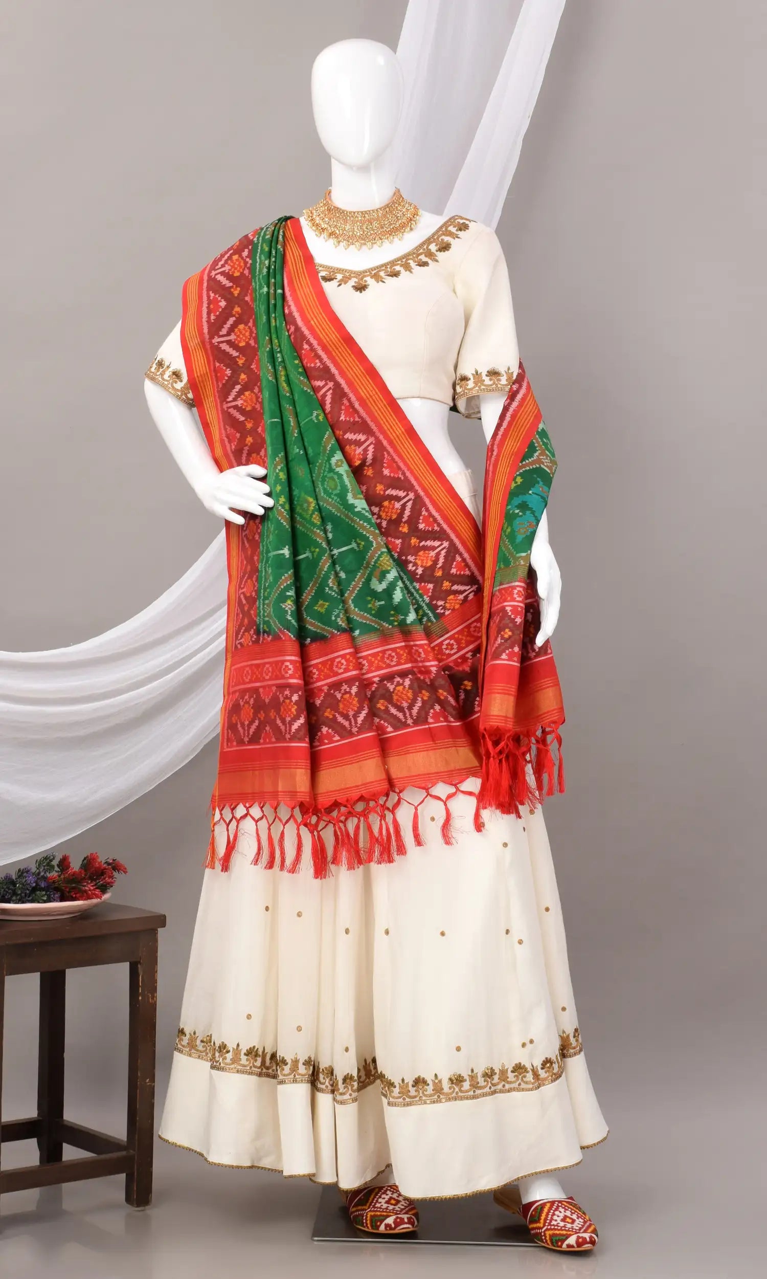 Single Ikat Patola Dupatta