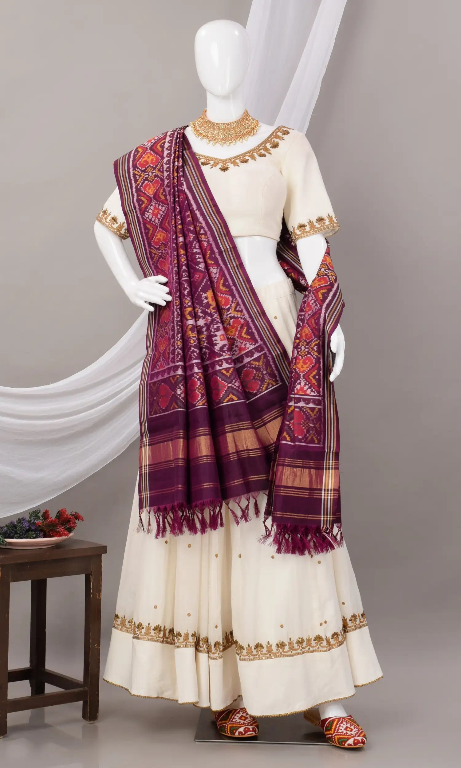 Single Ikat Patola Dupatta