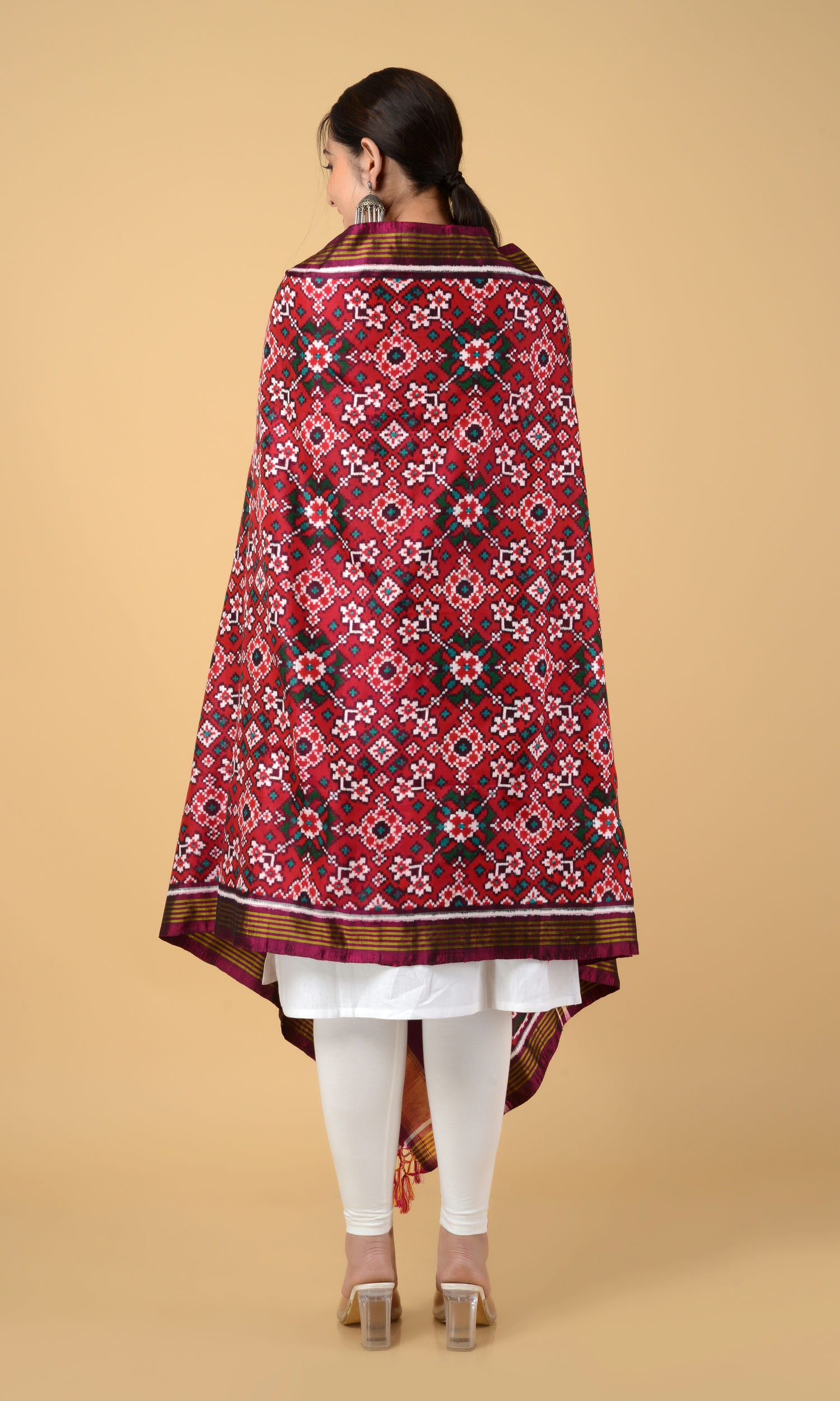 Double Ikat Patola Dupatta Nau Ratan