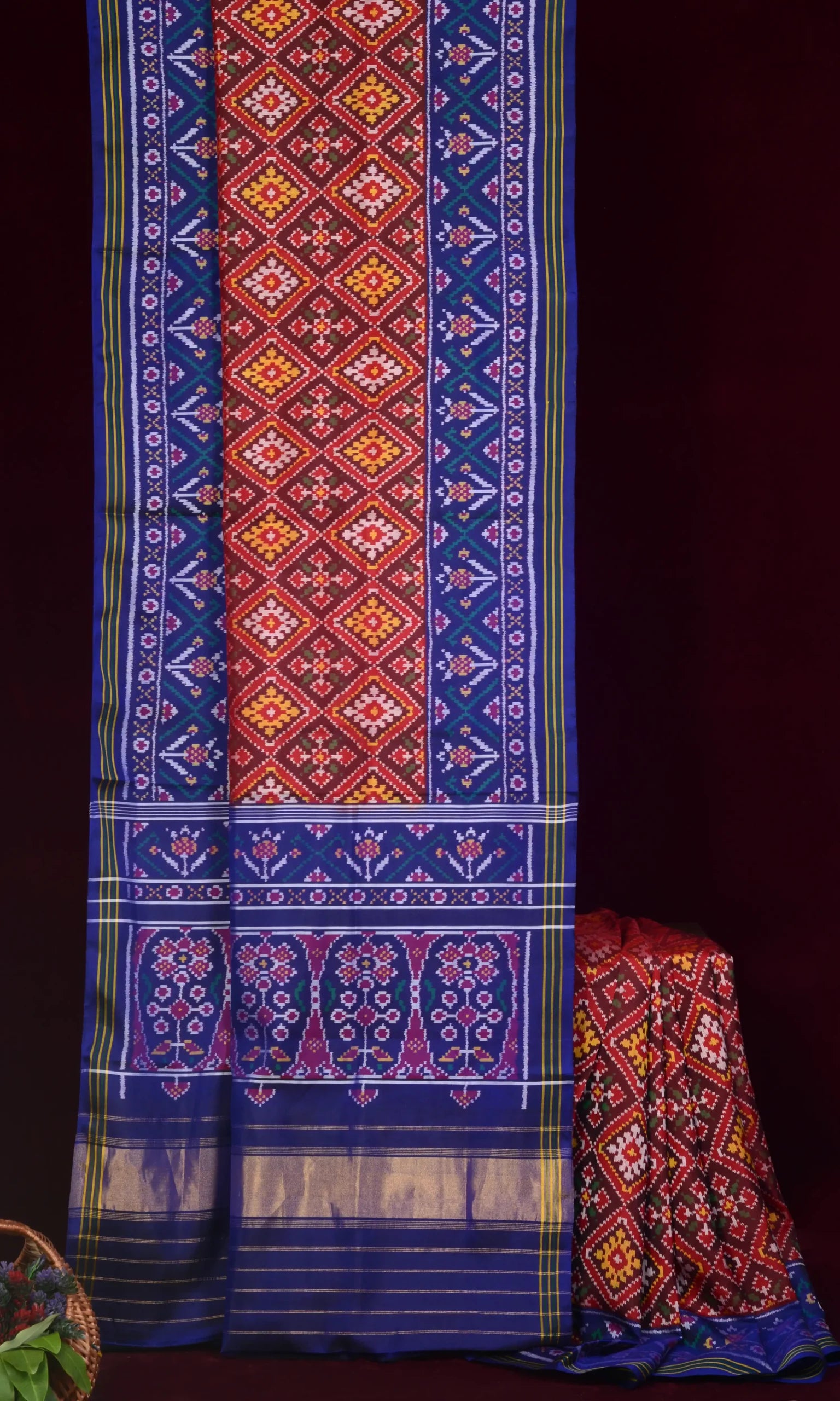 Single Ikat Patola Saree
