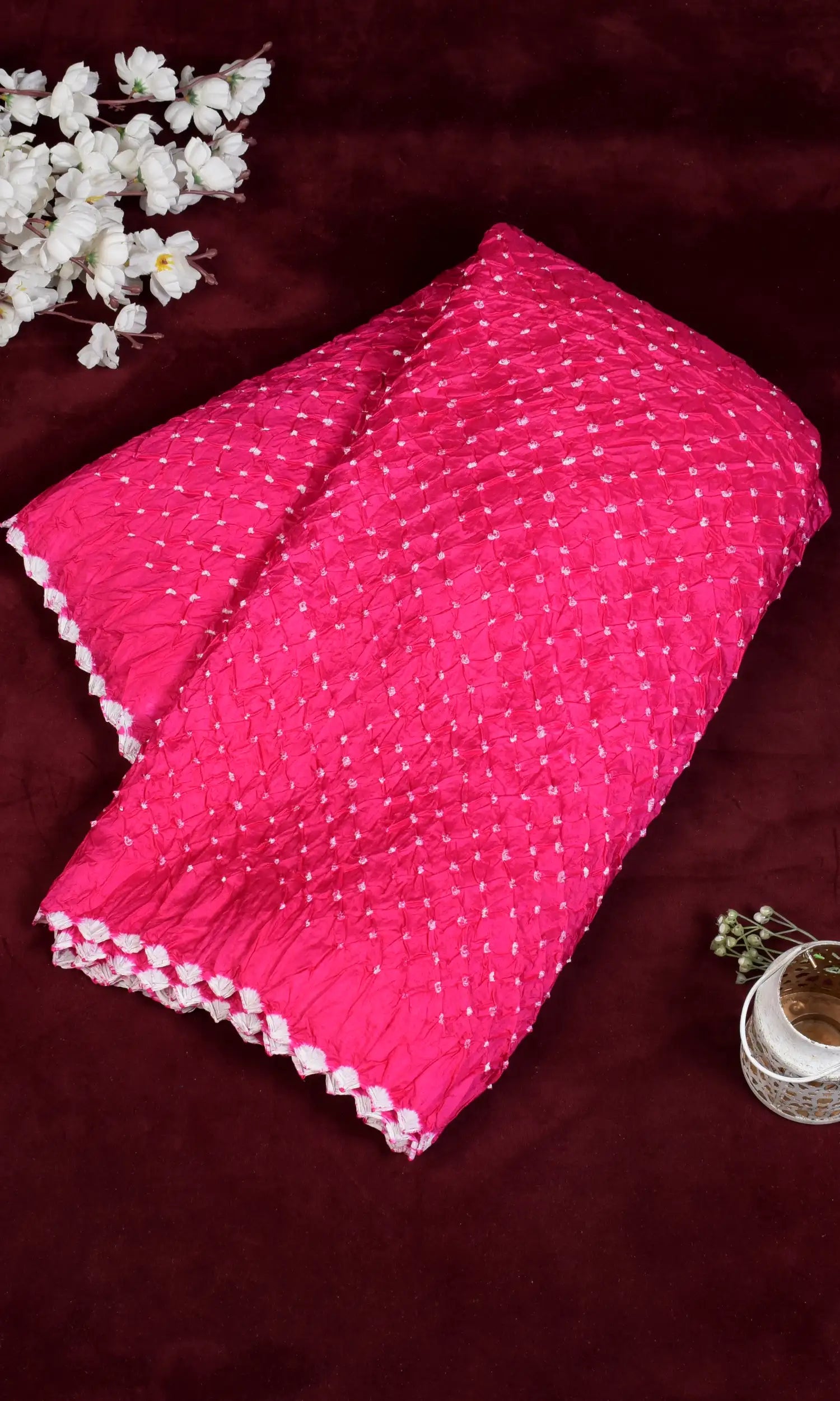 Makadi Bandhani Saree