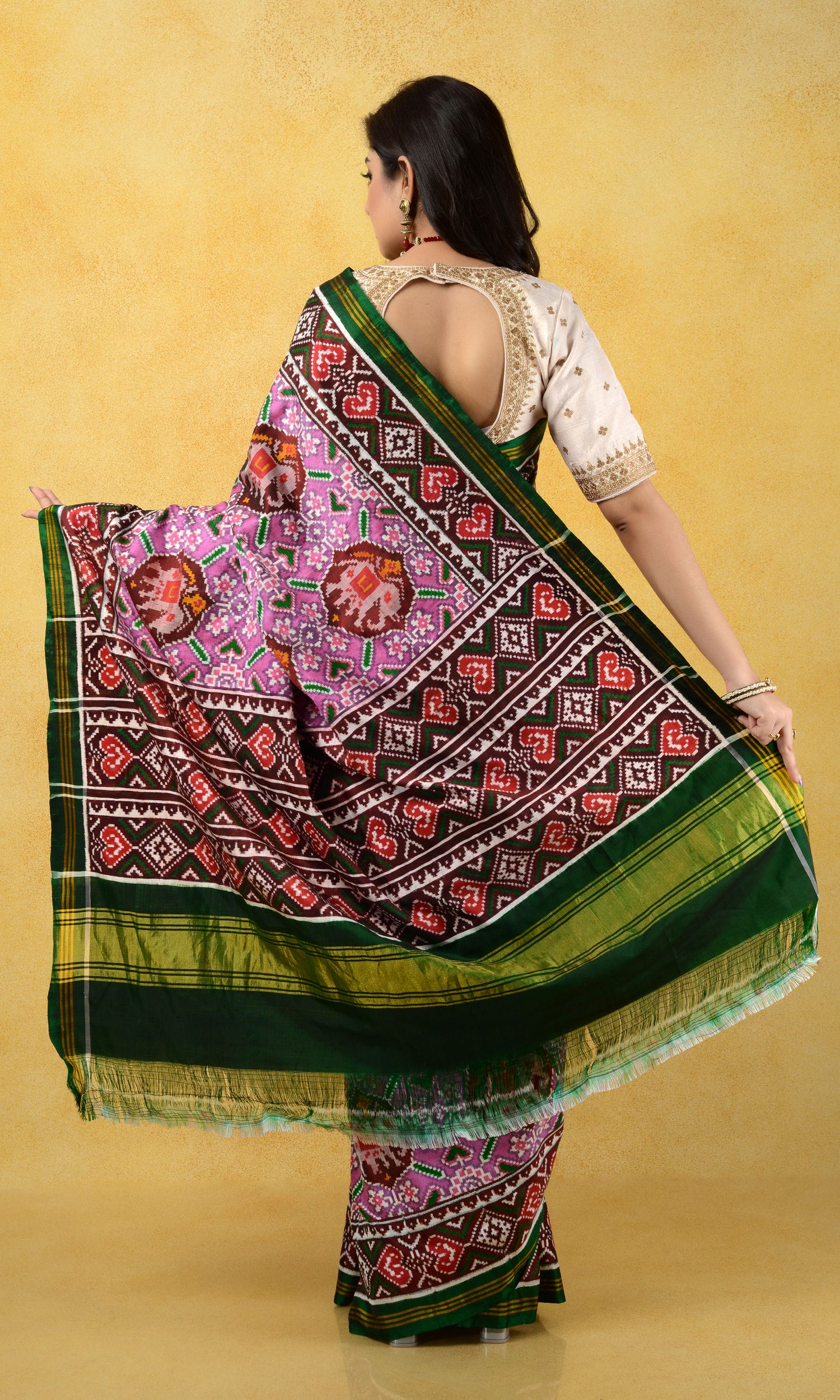 Double Ikat Patola Saree Manekchowk Chhabdi