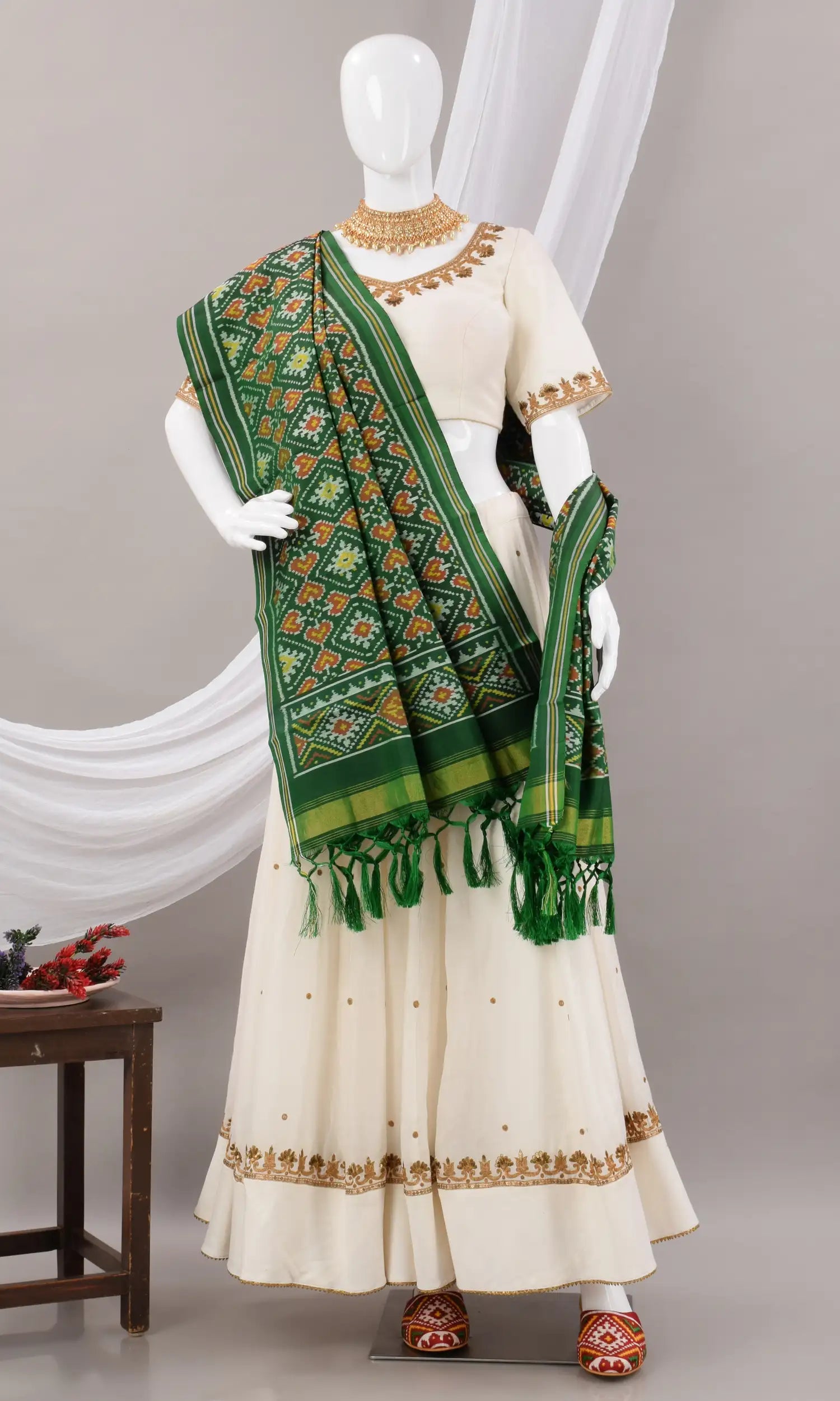 Single Ikat Patola Dupatta