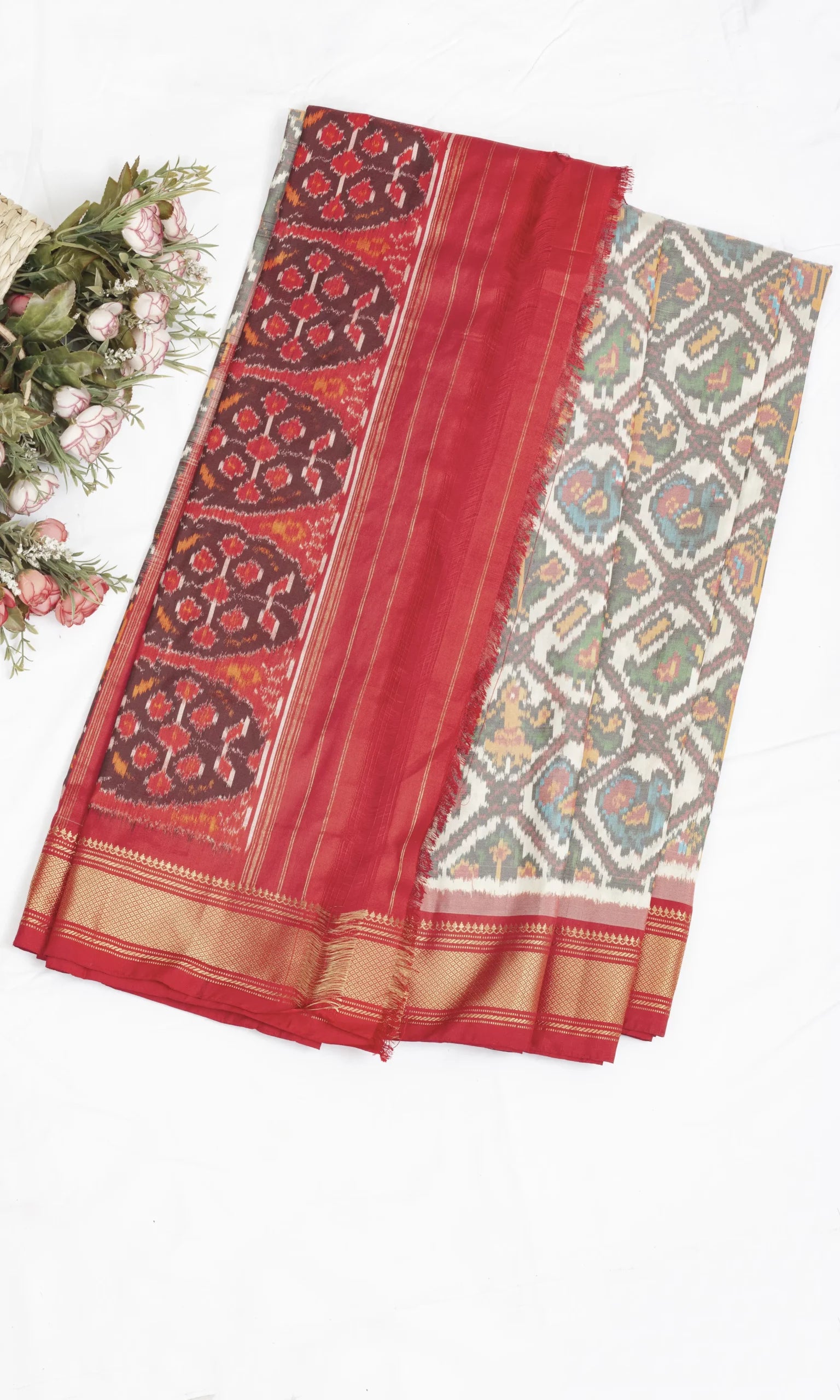 Pochampally Ikat Patola Saree