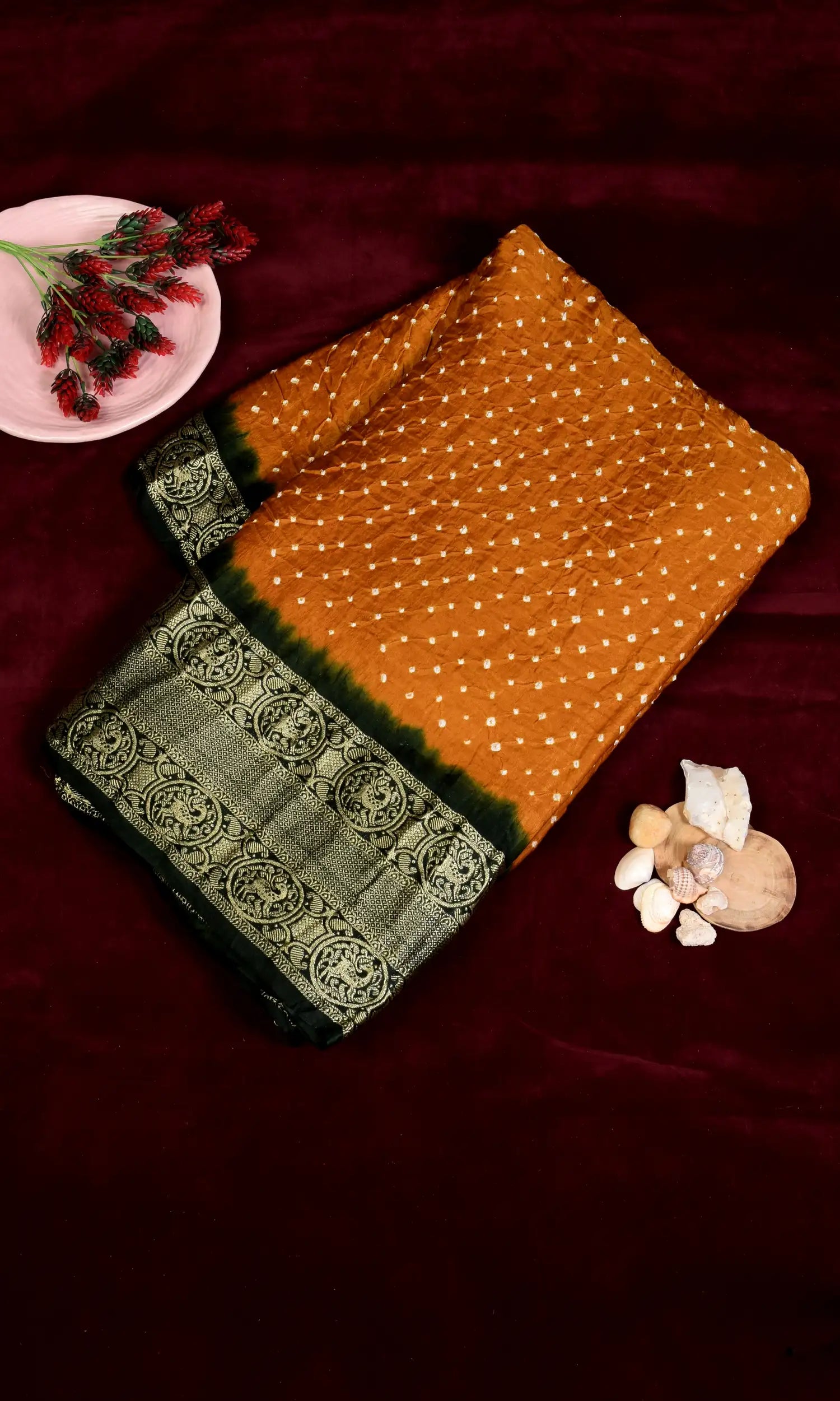 Gaji Kanjiwaram Bandhani Saree