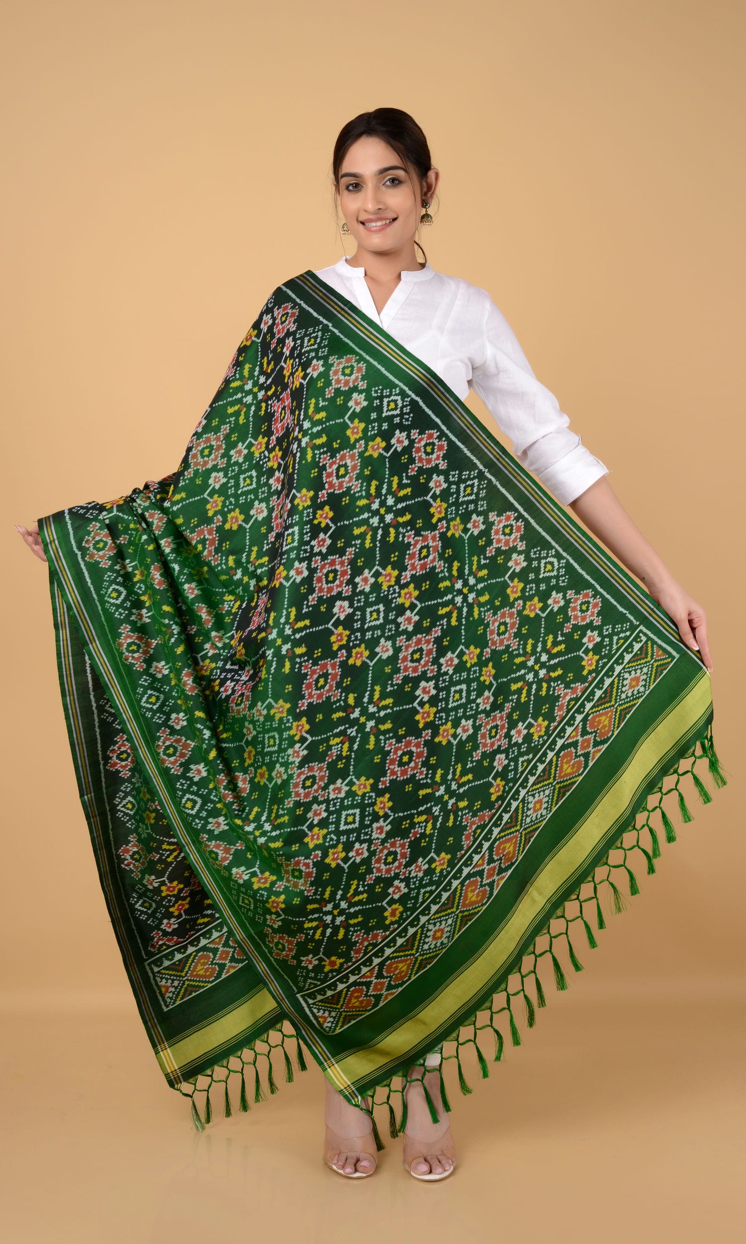 Single Ikat Patola Dupatta Nau Ratan