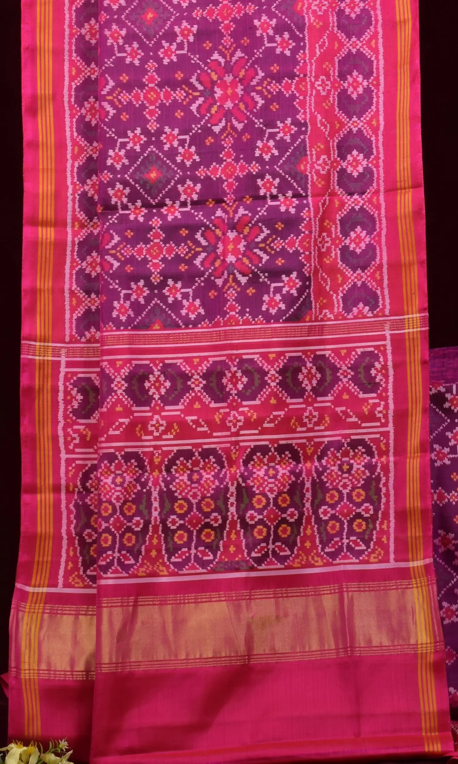 Single Ikat Patola Saree