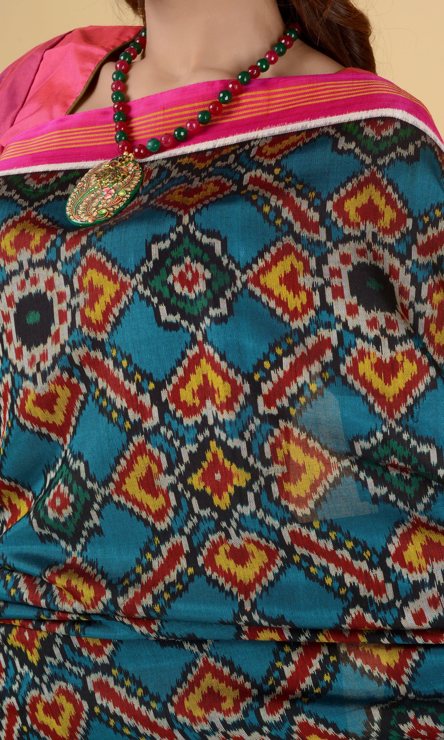 Single Ikat Patola Saree Manekchowk