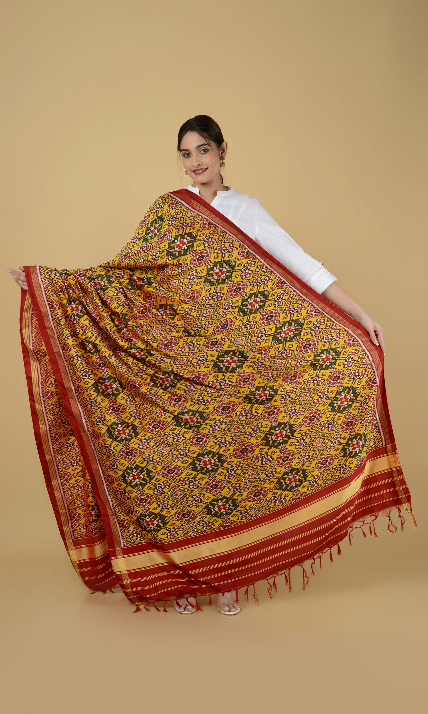 Twill Weave Patola Dupatta Nau Ratan