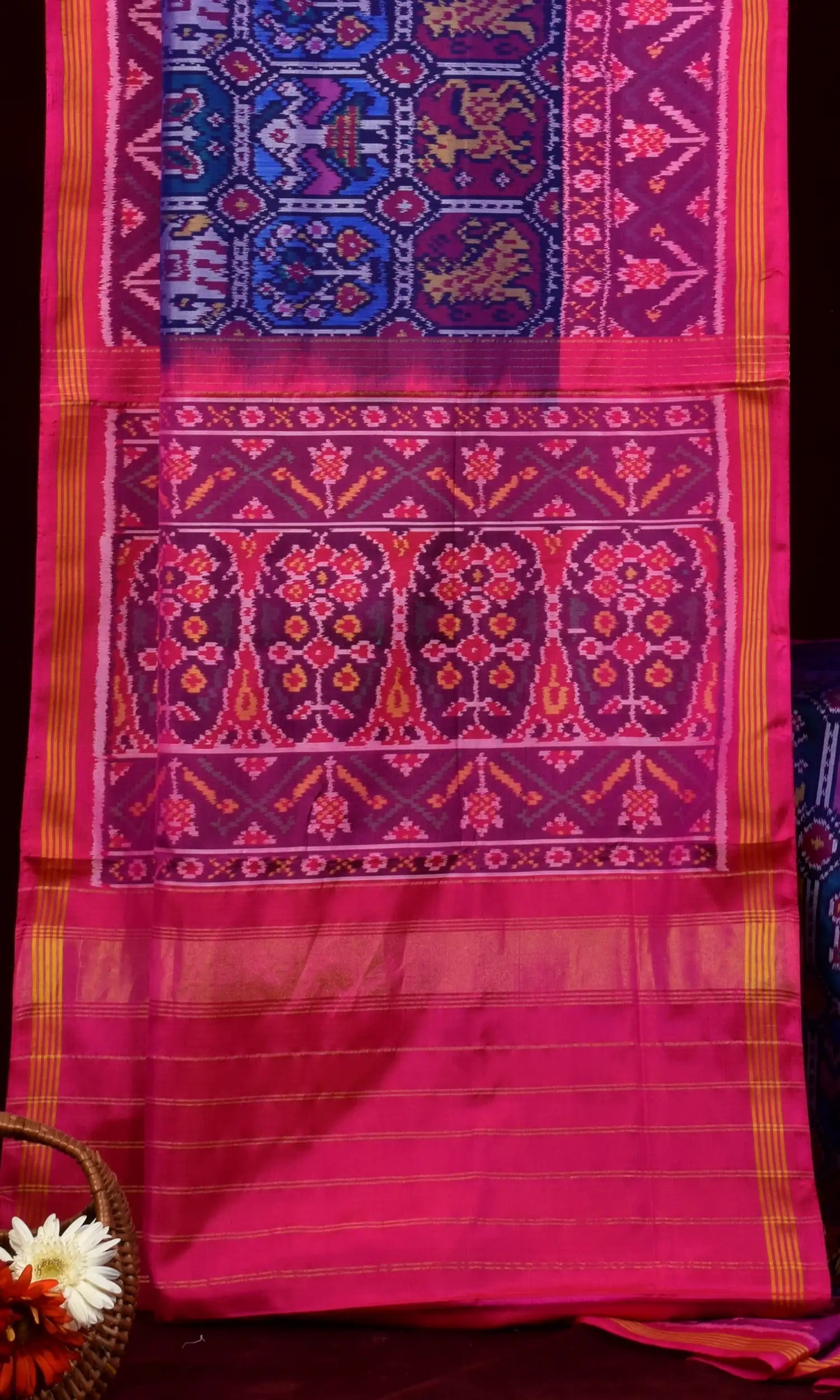 Single Ikat Patola Saree