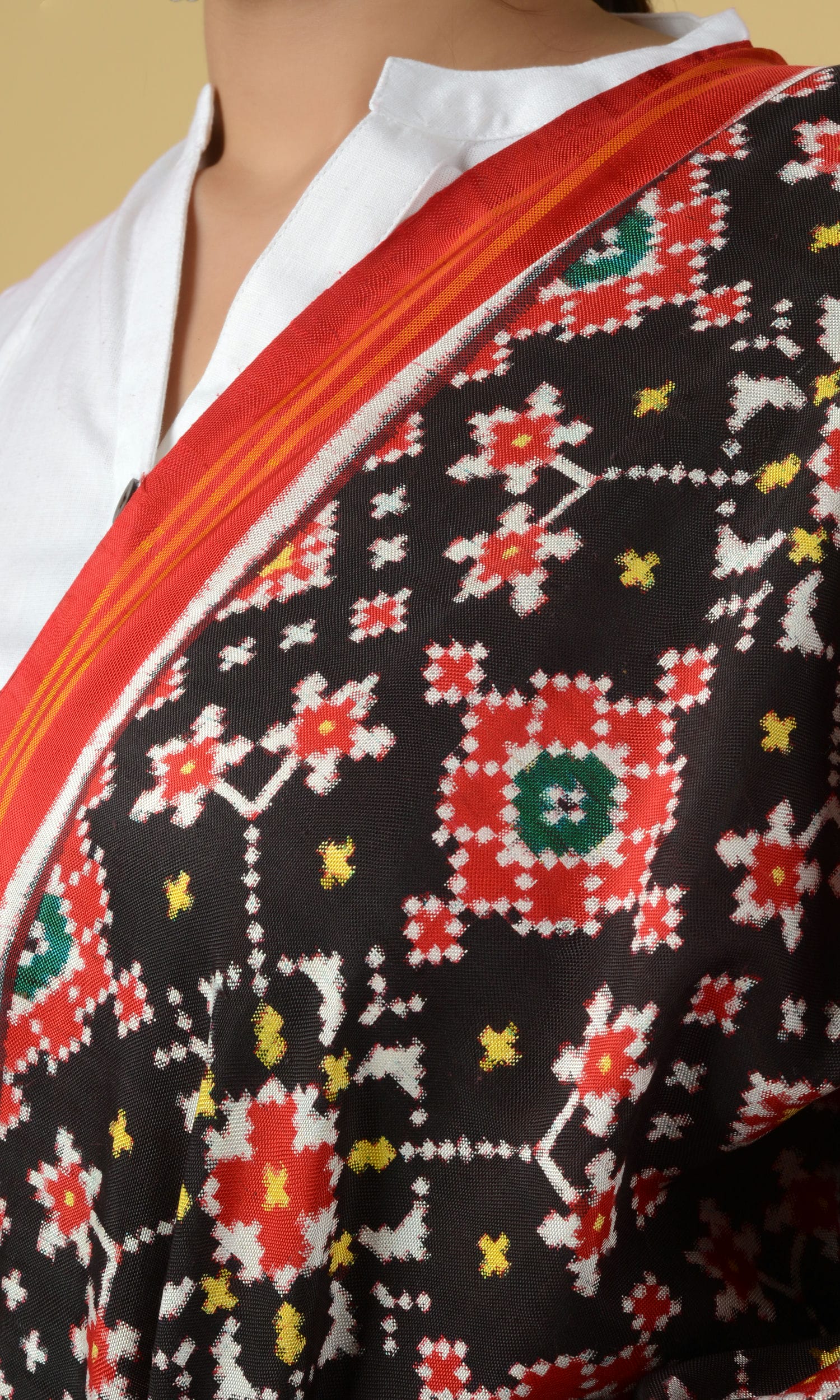 Double Ikat Patola Dupatta Nau Ratan