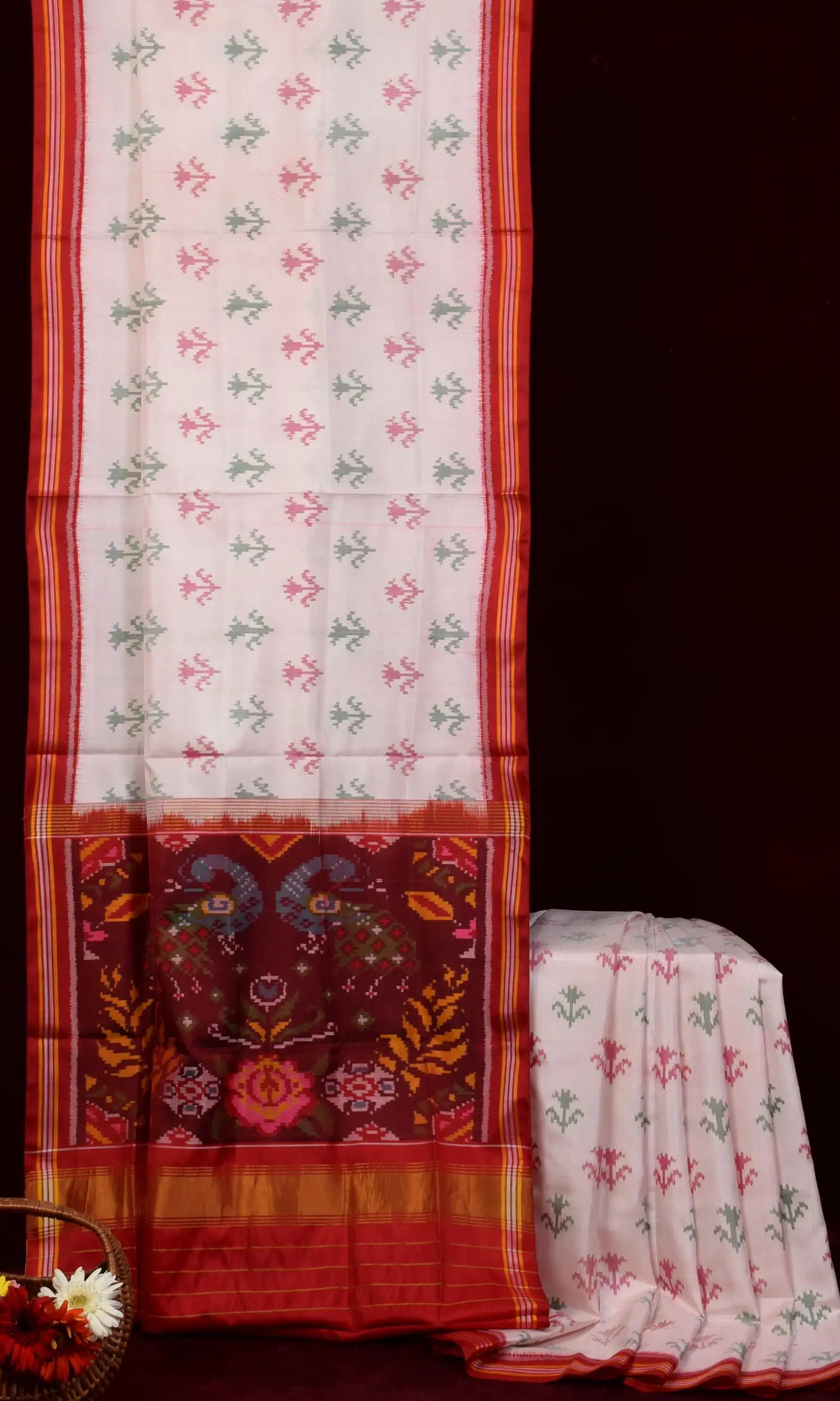 Single Ikat Patola Saree