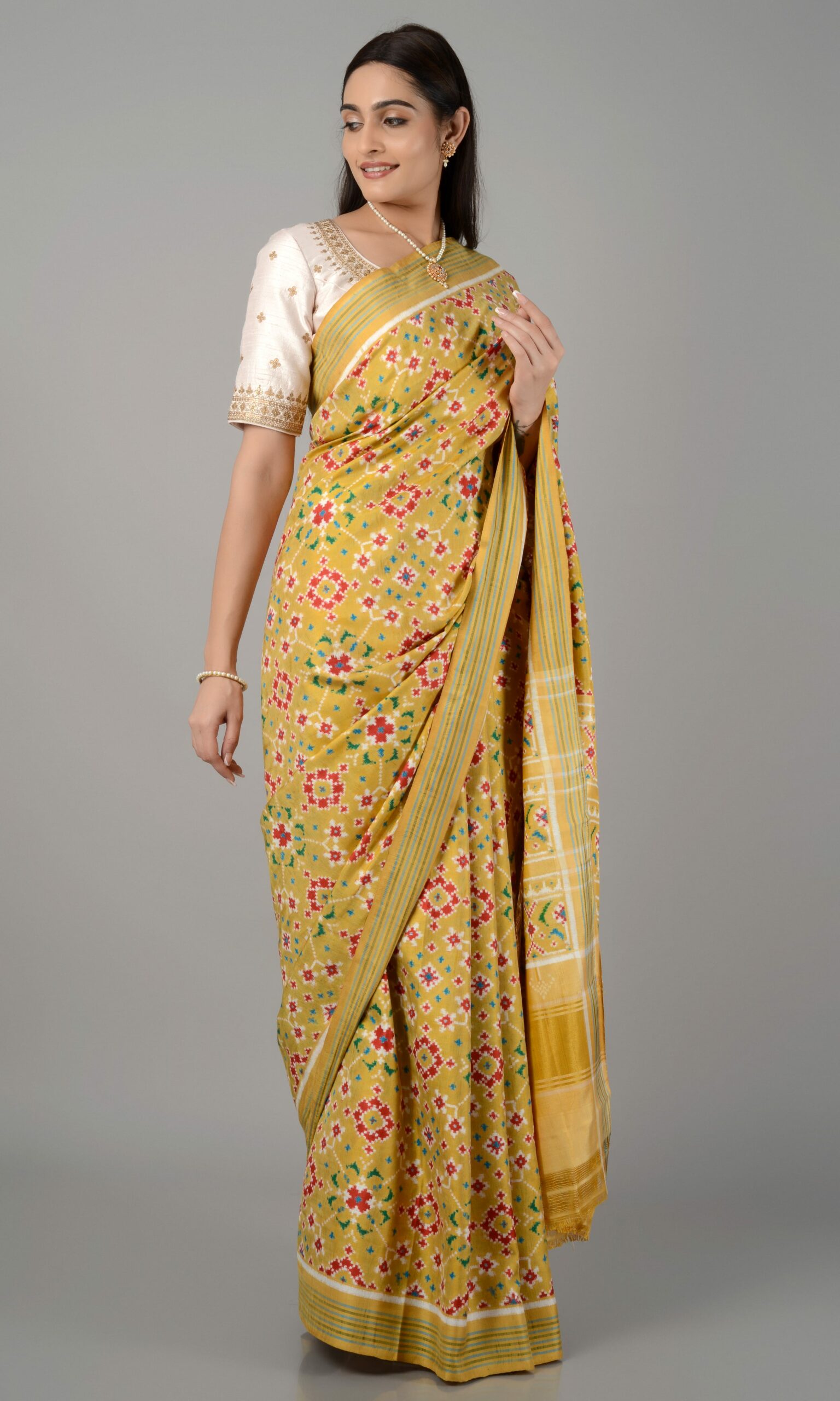 Double Ikat Patola Saree Nau Ratan