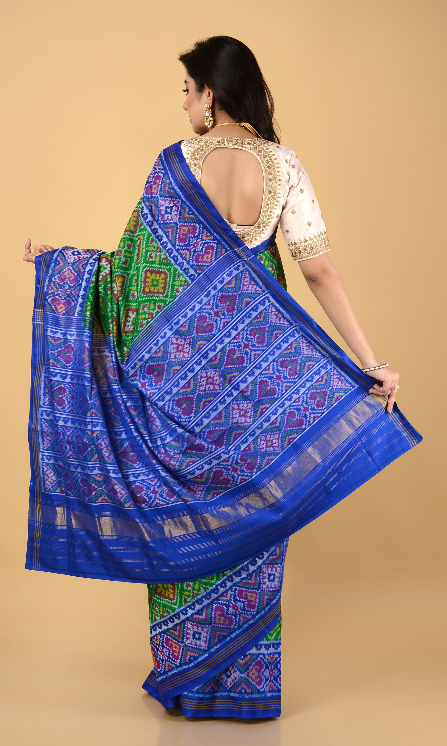 Single Ikat Patola Saree