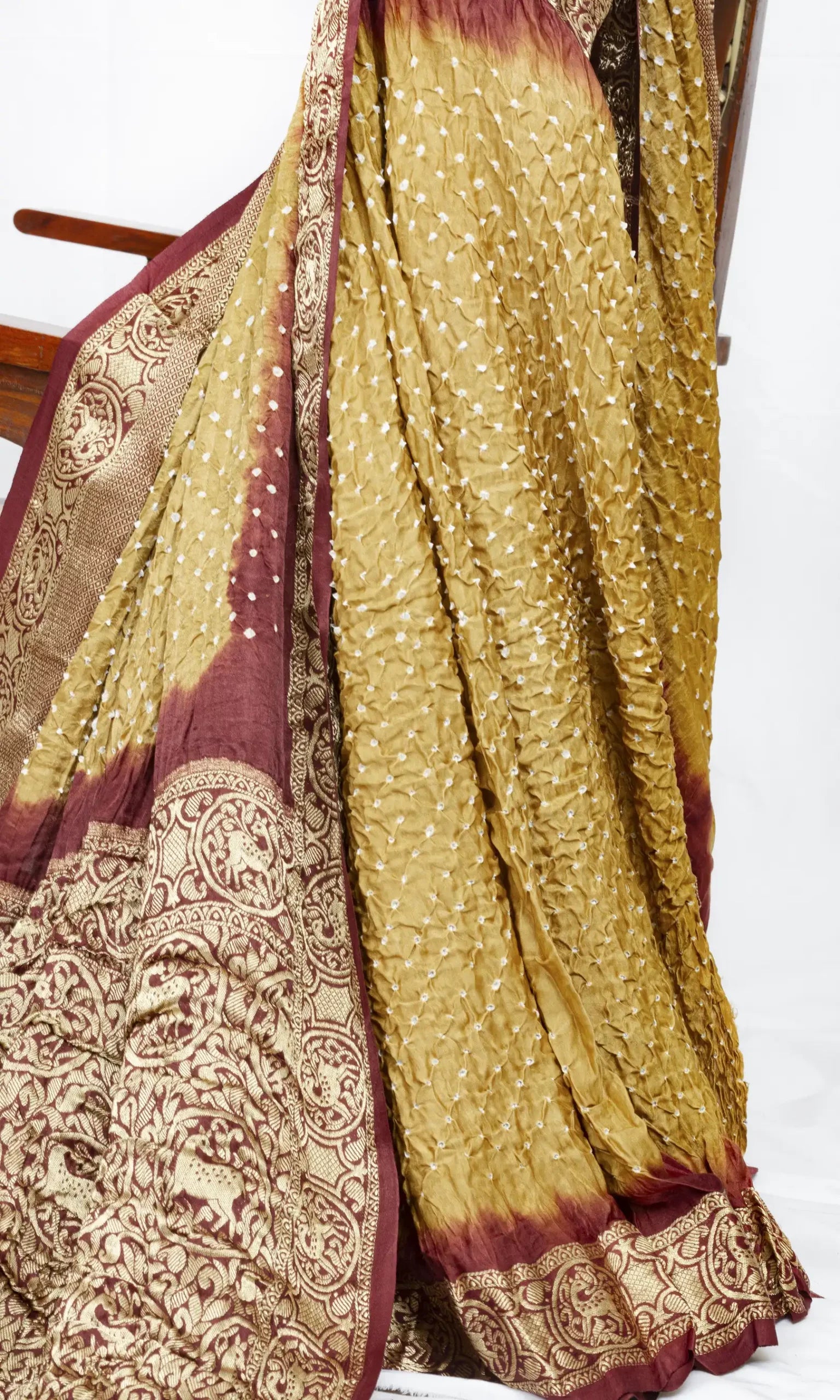 Gaji Kanjiwaram Bandhani Saree