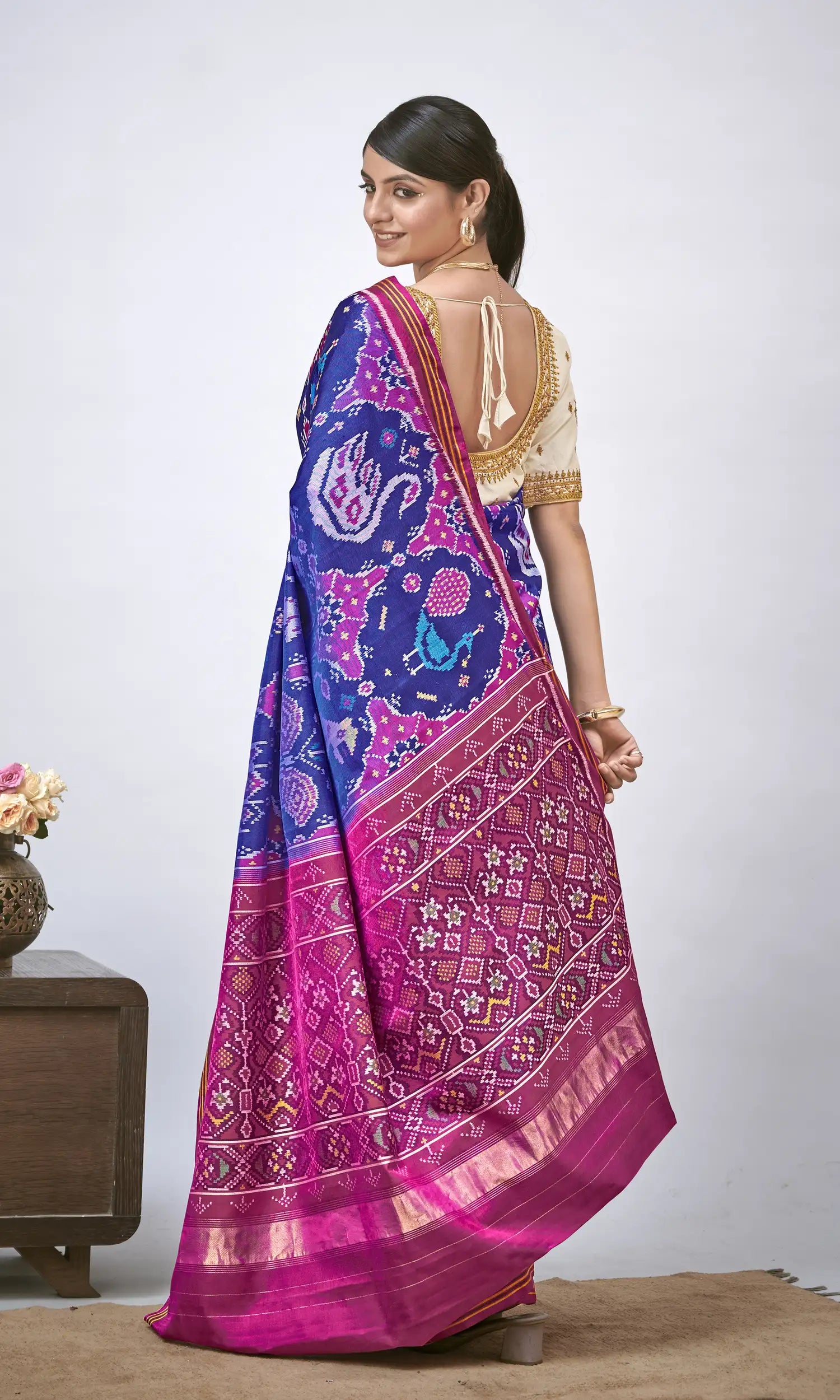 Single Ikat Patola Saree