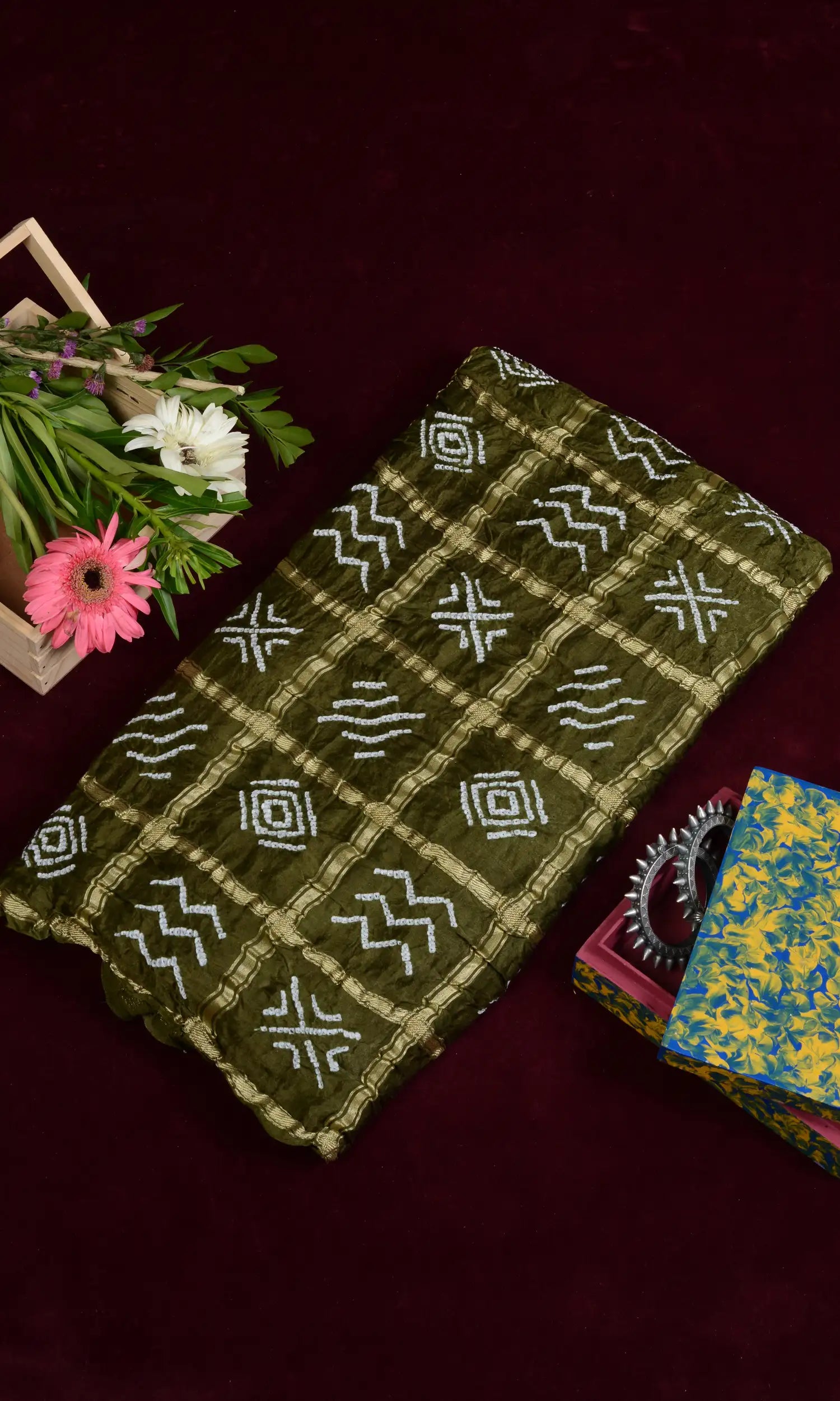 Gaji Zari Chex Bandhani Saree