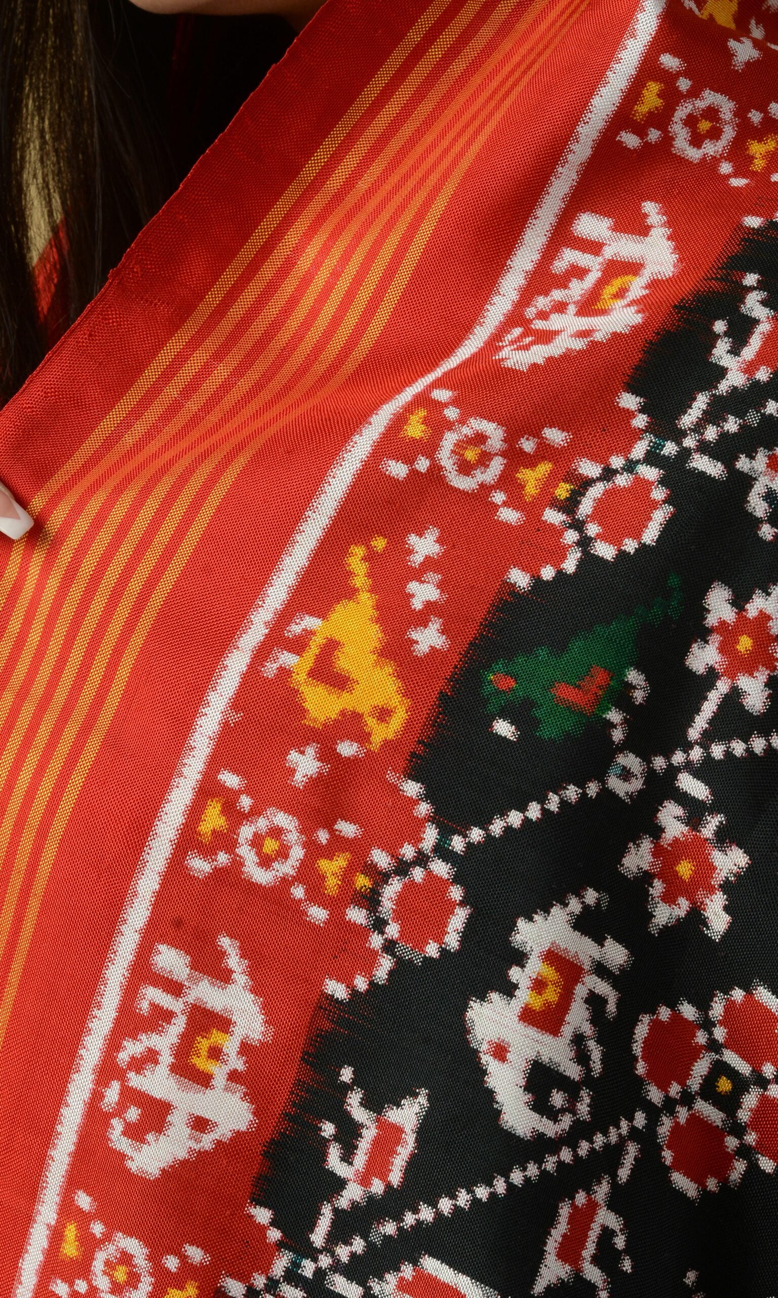 Double Ikat Patola Dupatta Elephant Parrot Laheriya