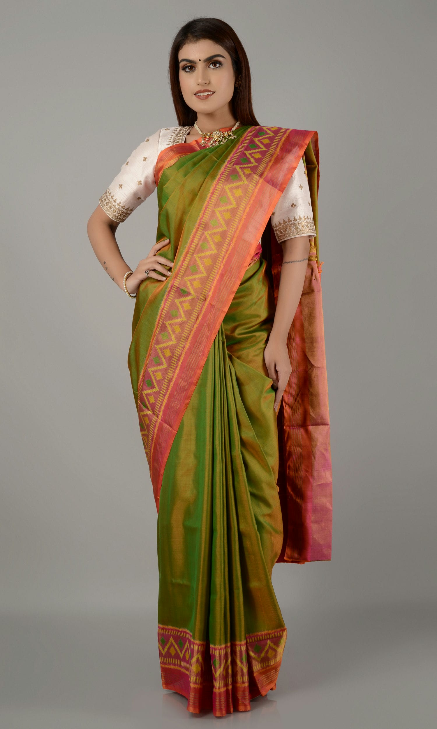 Rajkoti Patola Saree Gala Border