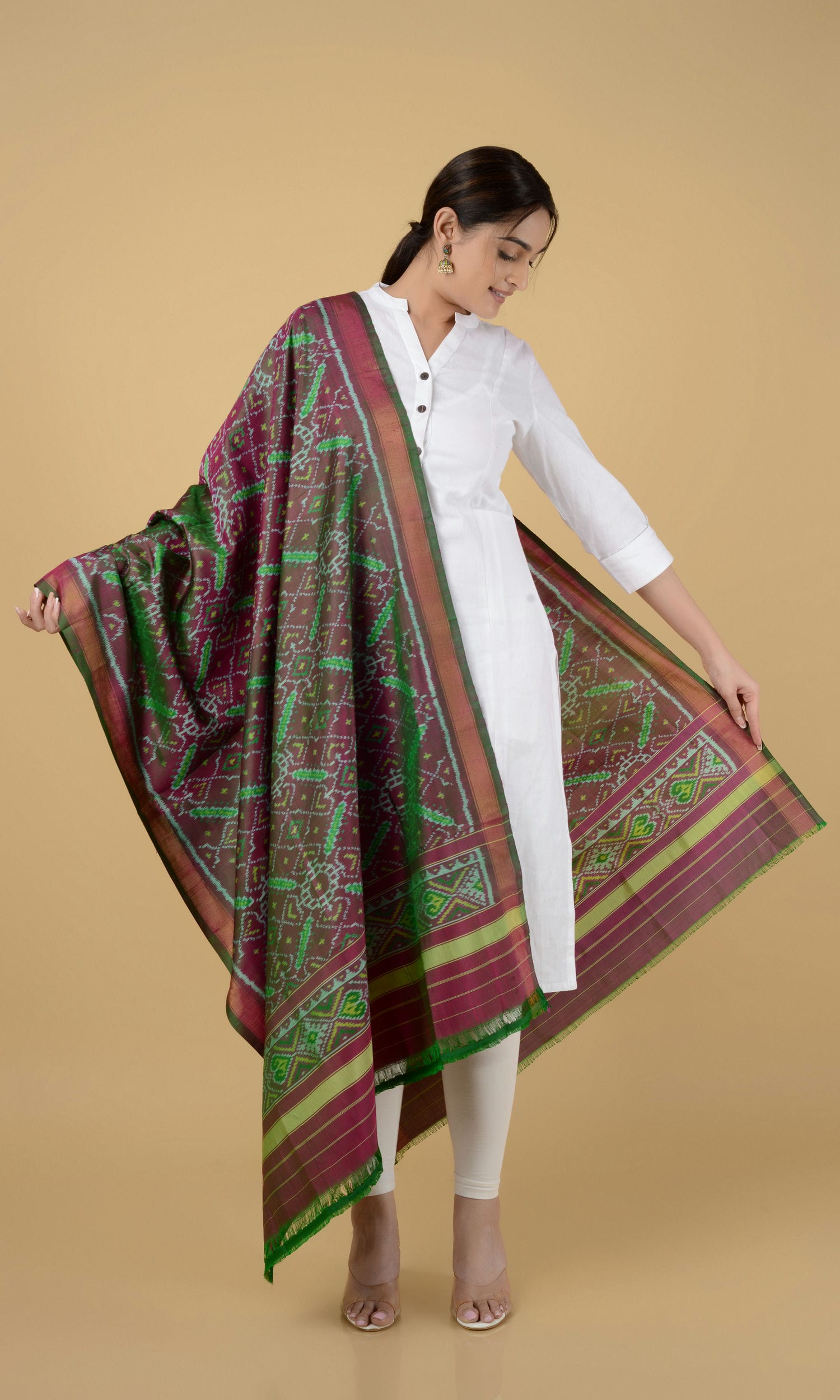 Rajkoti Patola Dupatta Manekchowk