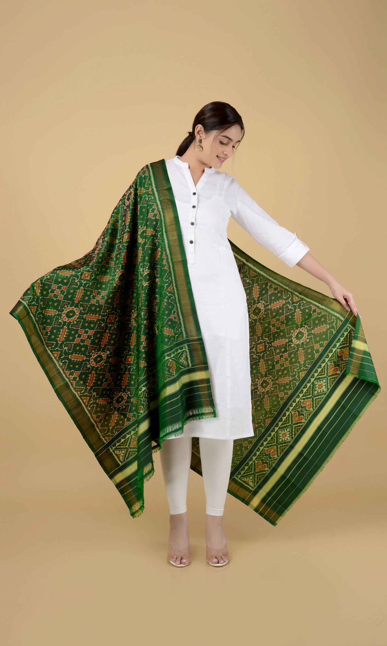 Rajkoti Patola Dupatta Manekchowk