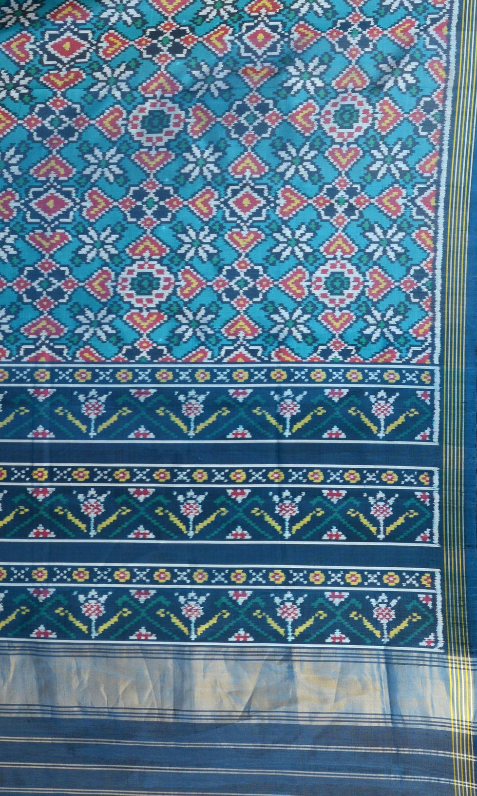 Single Ikat Patola Saree Manekchowk